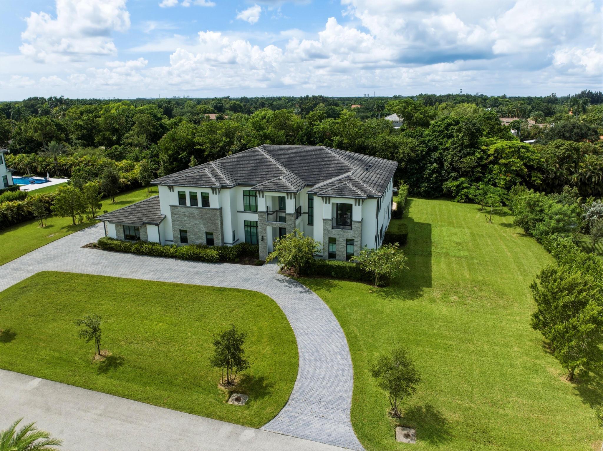 17130 MAGNOLIA ESTATES Drive