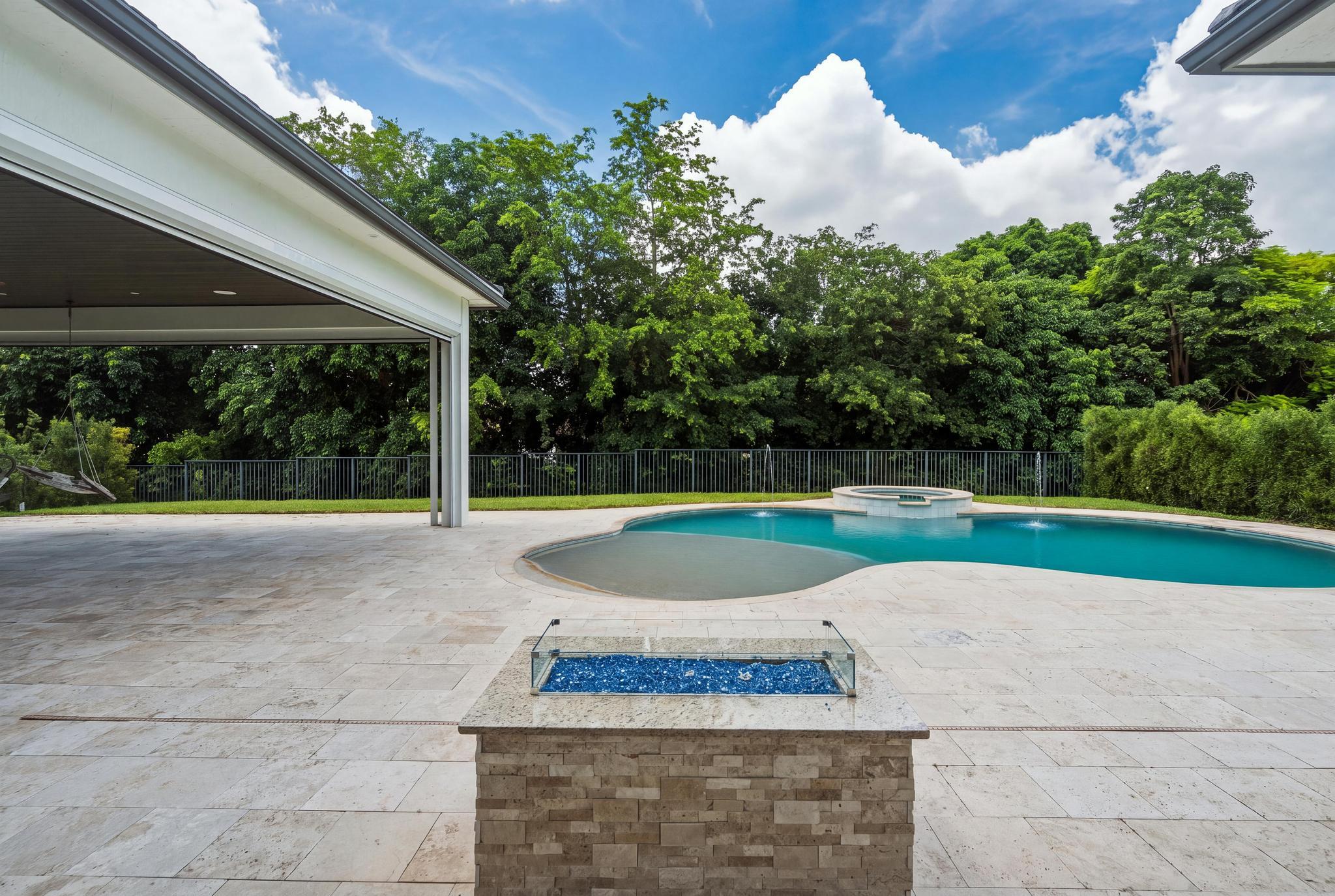 17130 MAGNOLIA ESTATES Drive