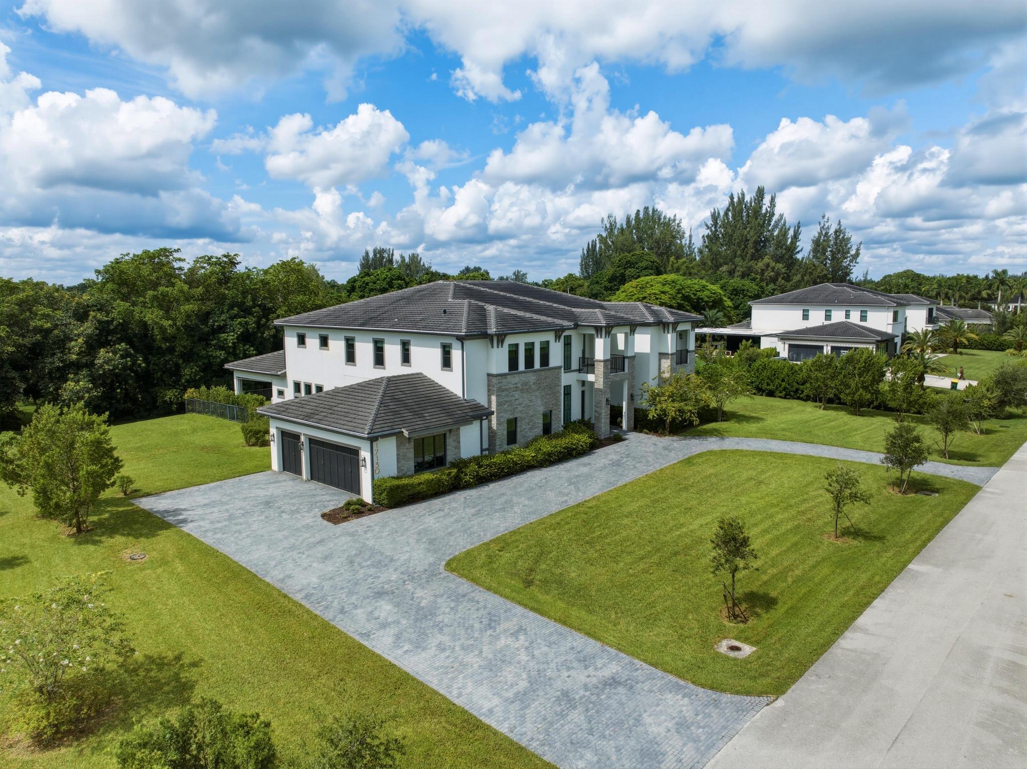 17130 MAGNOLIA ESTATES Drive