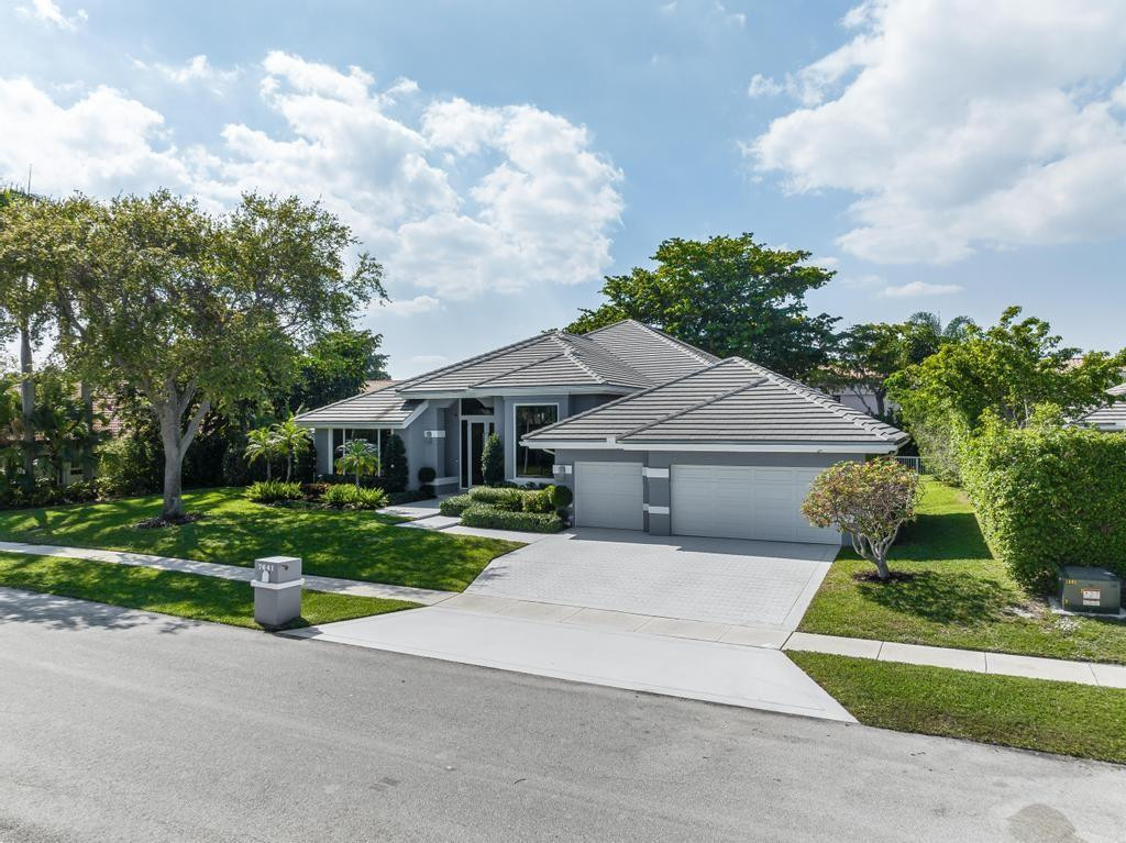 7641 NE Morningside Terrace