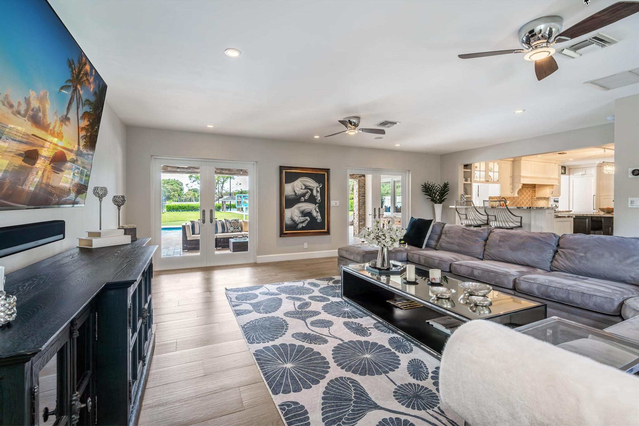 5060 Thoroughbred Lane
