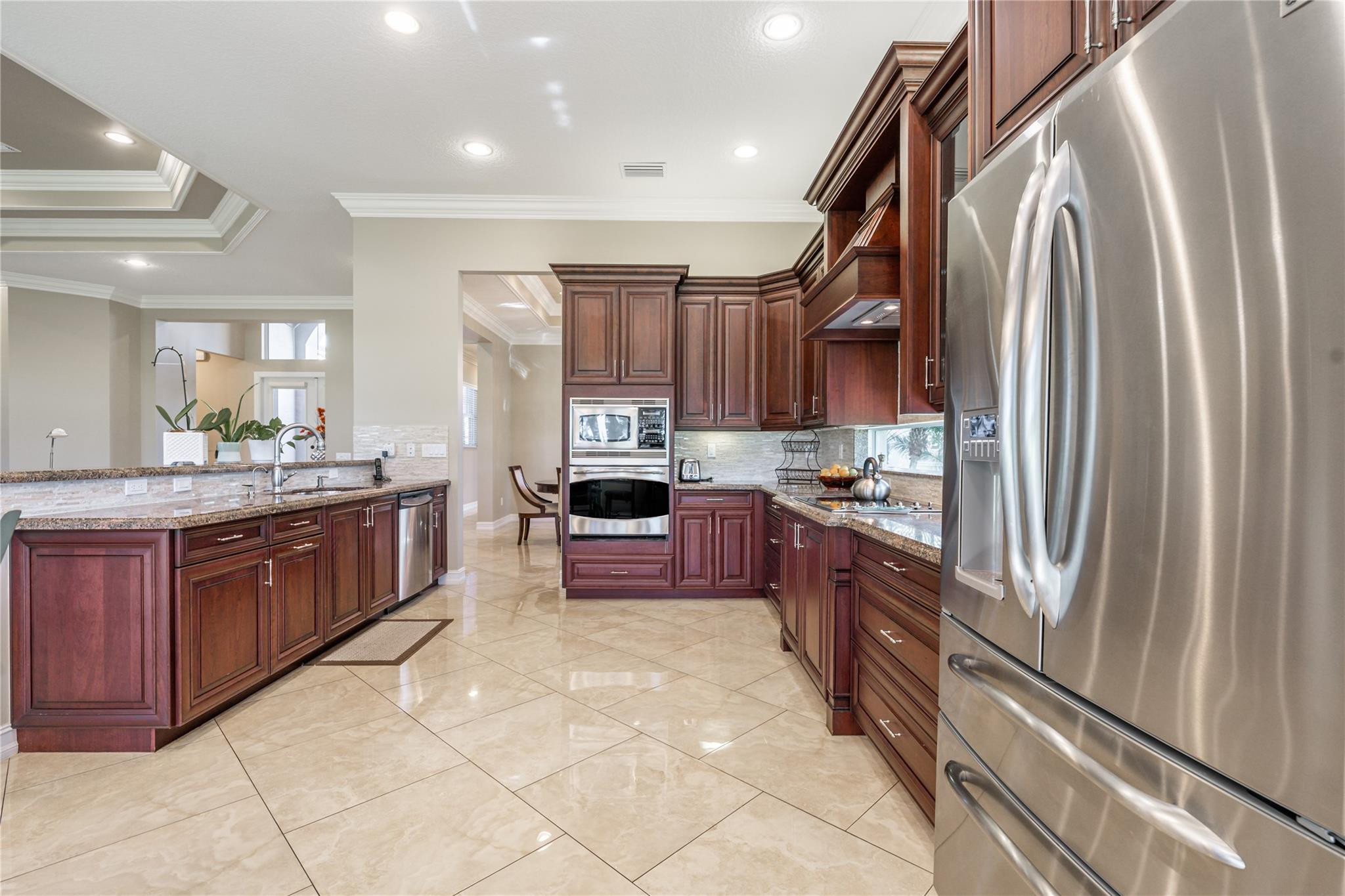 10576 Whitewind Cir