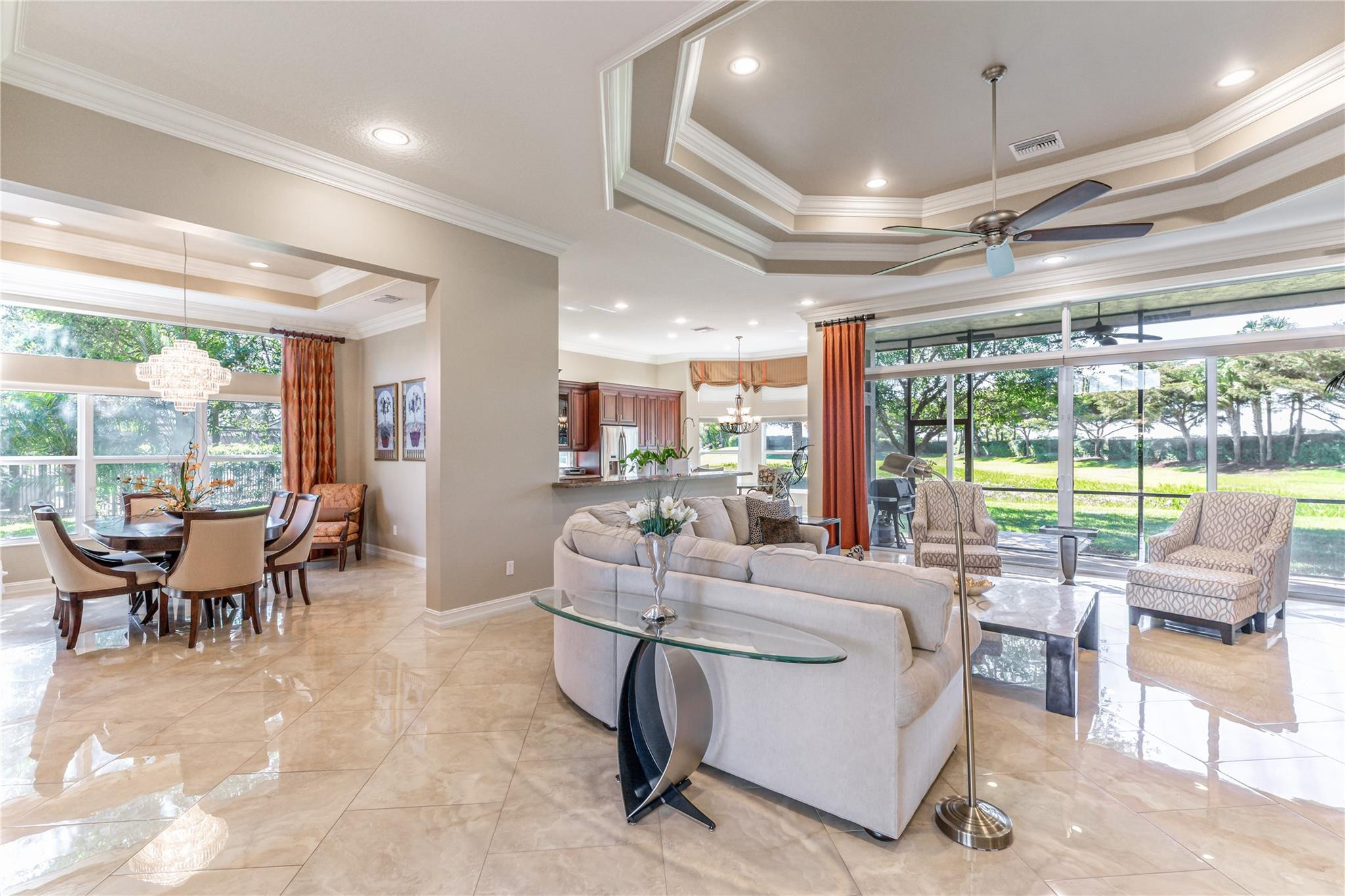 10576 Whitewind Cir