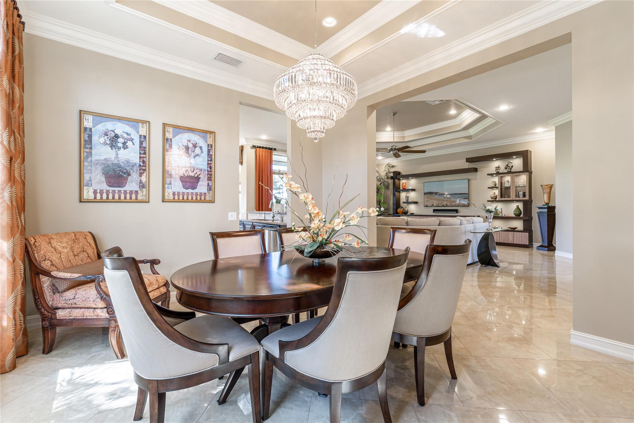 10576 Whitewind Cir