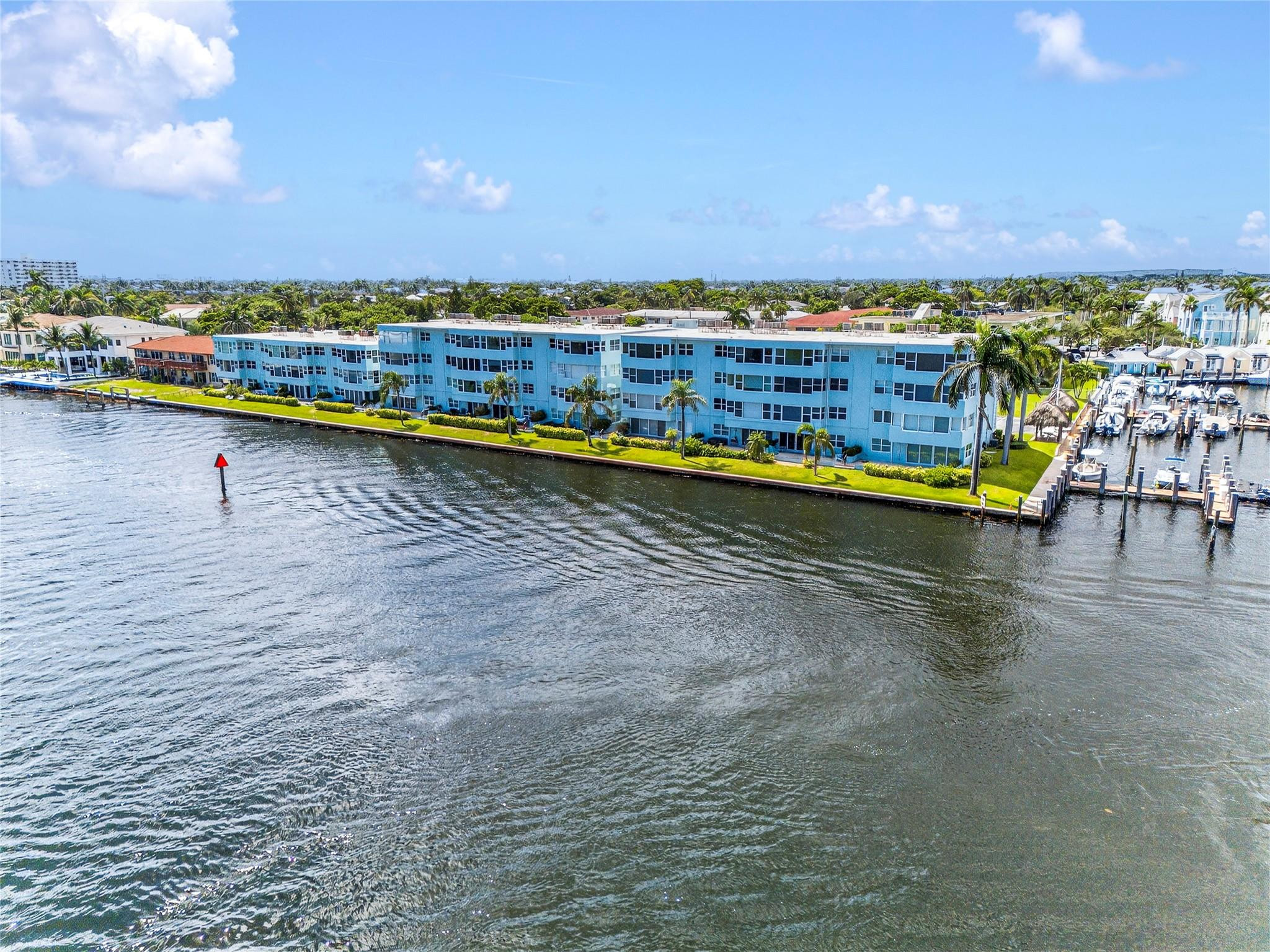 2772 NE 30th Ave 8D