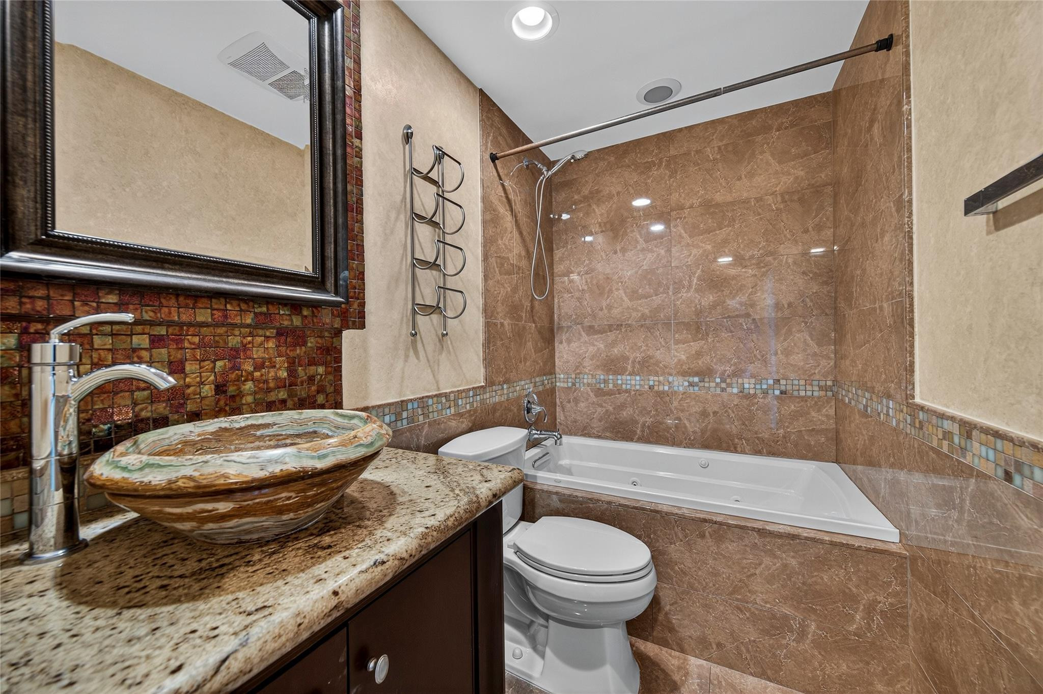 2772 NE 30th Ave 8D