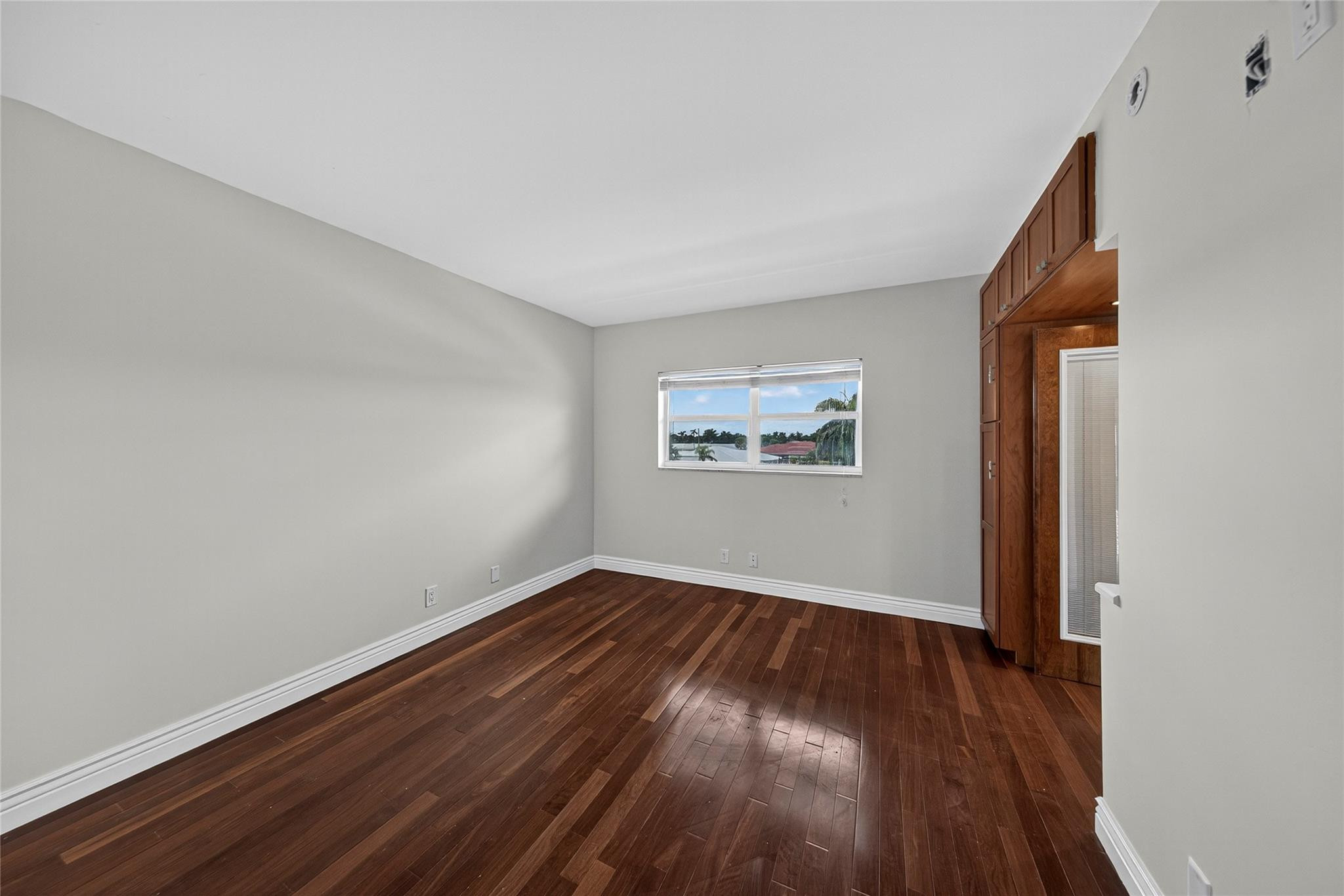 2772 NE 30th Ave 8D