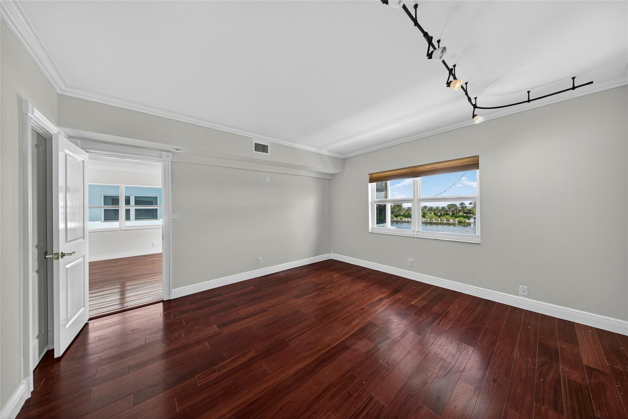 2772 NE 30th Ave 8D