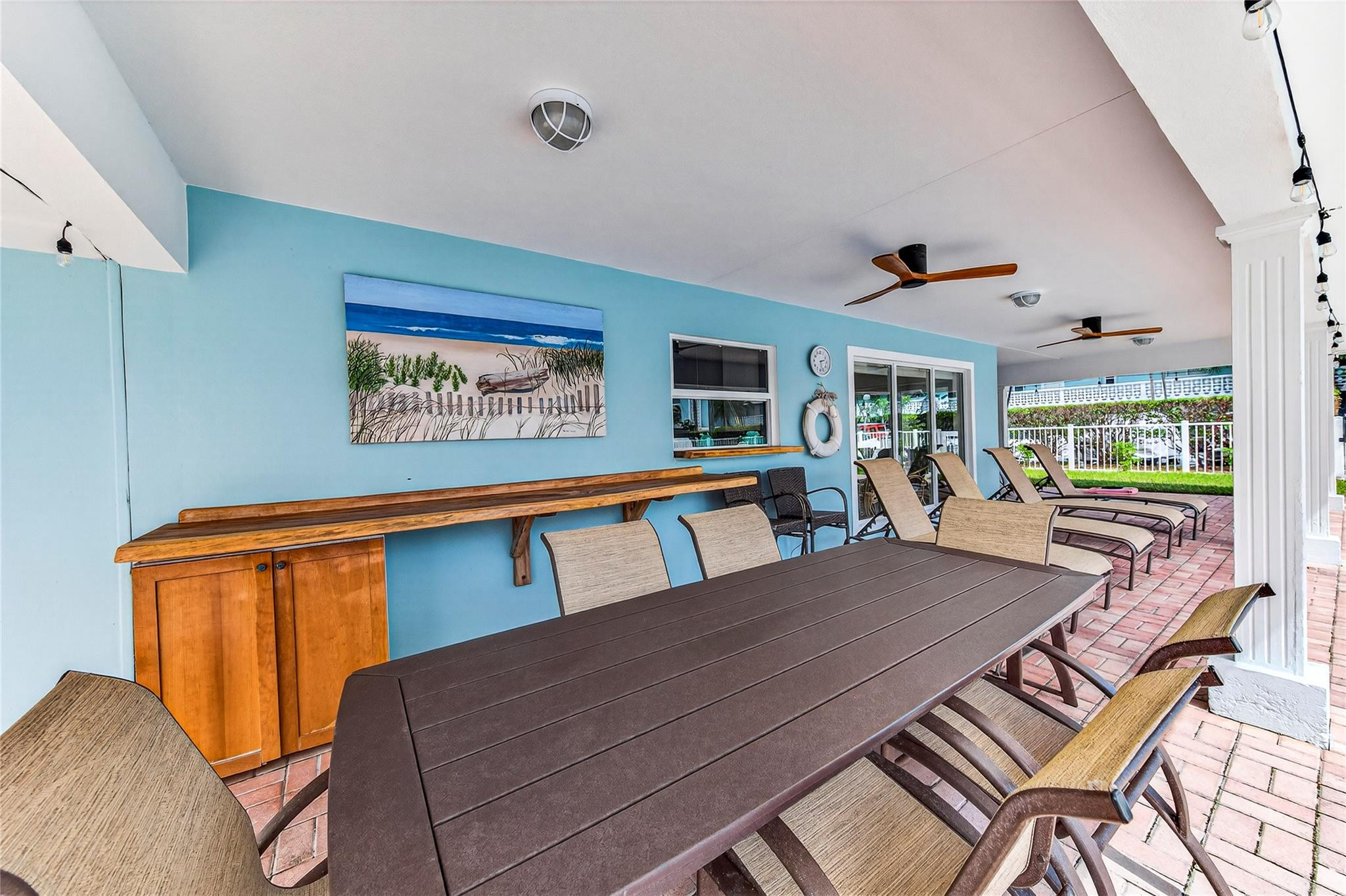 2772 NE 30th Ave 8D