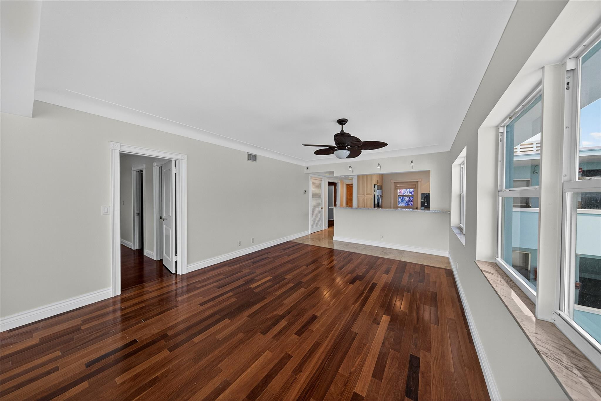 2772 NE 30th Ave 8D