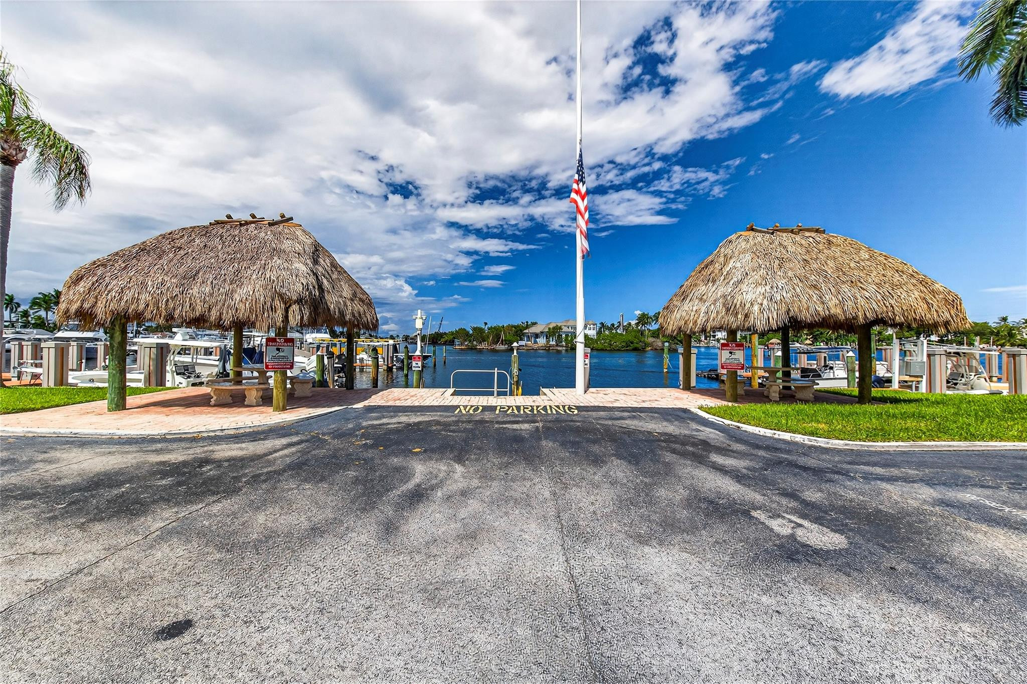 2772 NE 30th Ave 8D