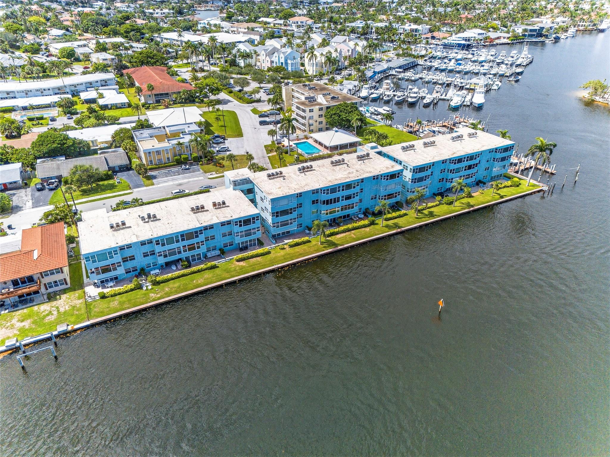 2772 NE 30th Ave 8D
