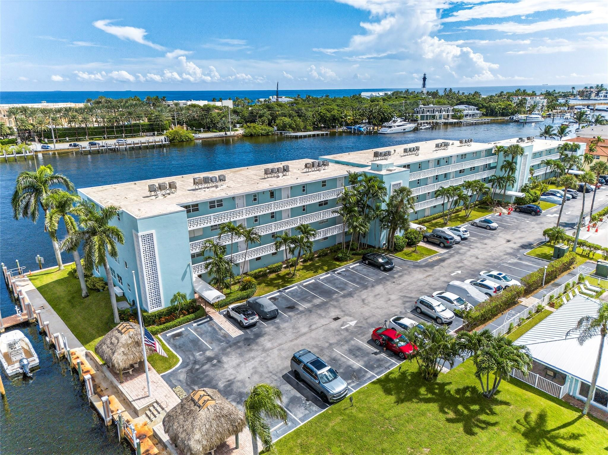 2772 NE 30th Ave 8D