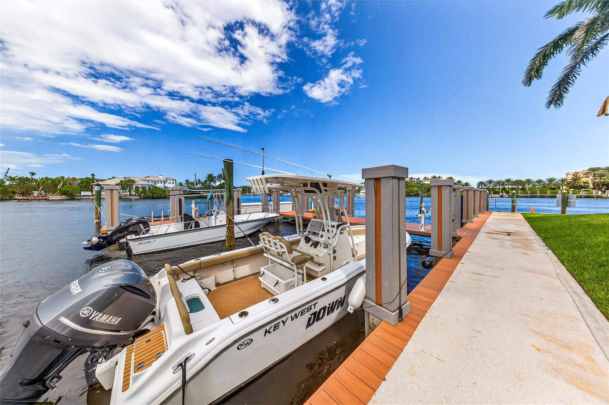 2772 NE 30th Ave 8D