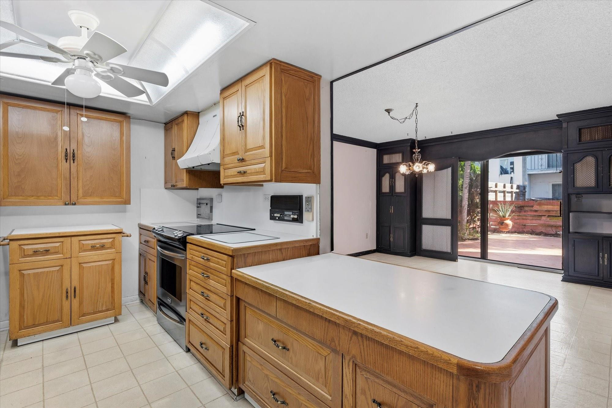 13509 NE 21st Court 13509
