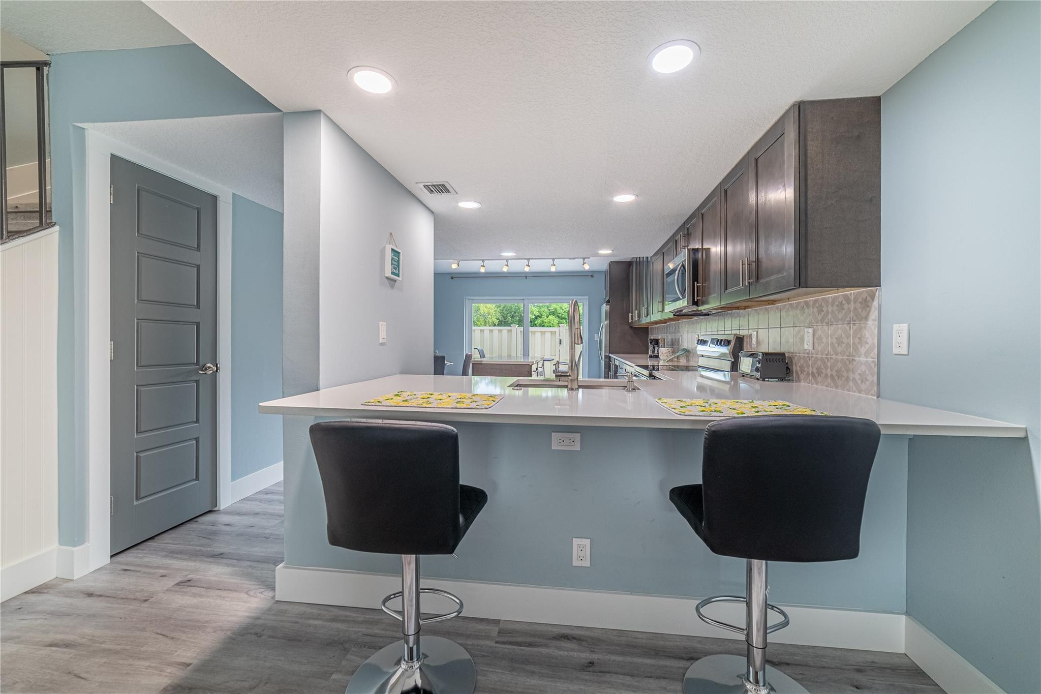 5555 N Ocean Boulevard 23, Lauderdale-By-The-Sea Unit: 23