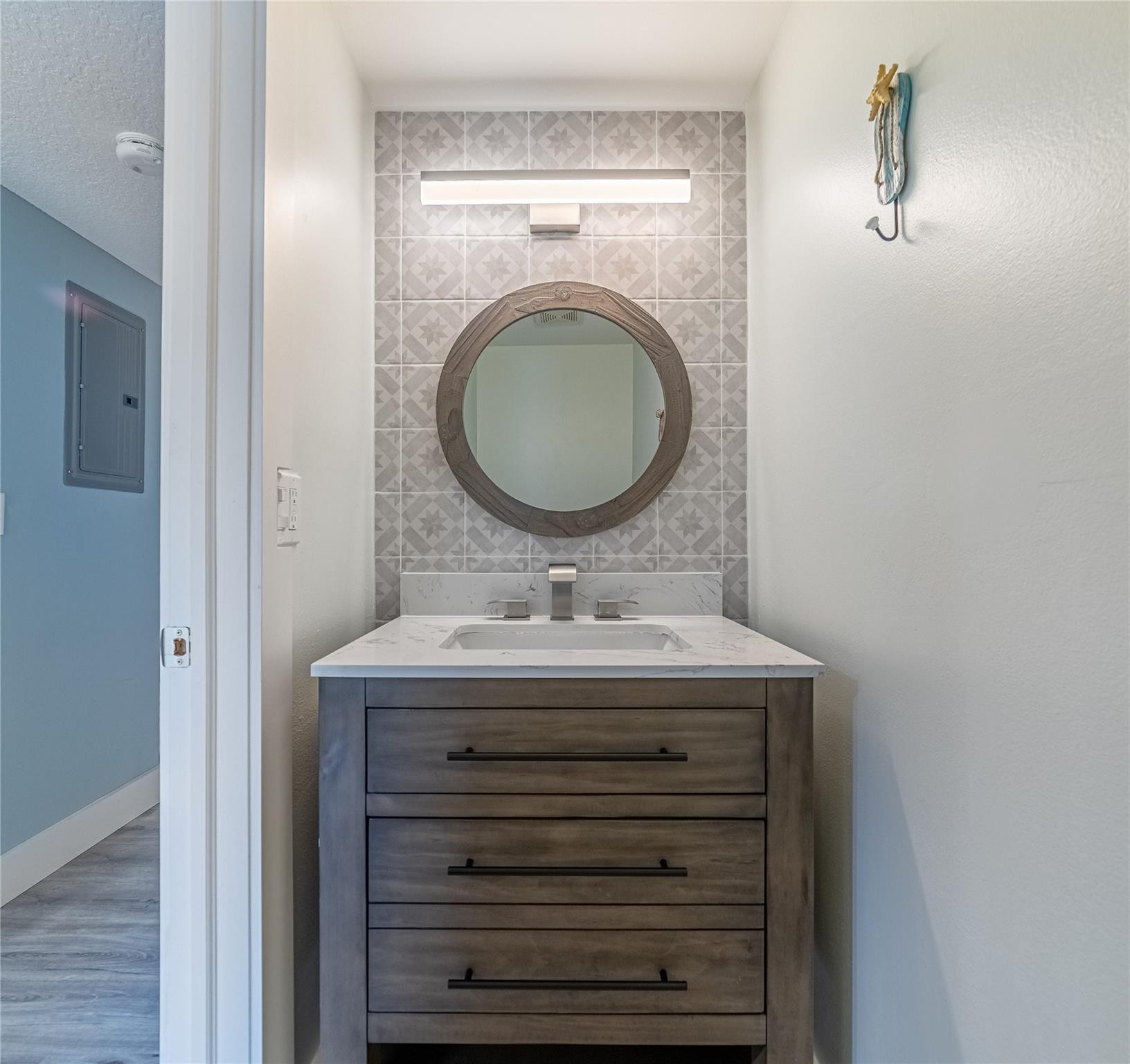 5555 N Ocean Boulevard 23, Lauderdale-By-The-Sea Unit: 23