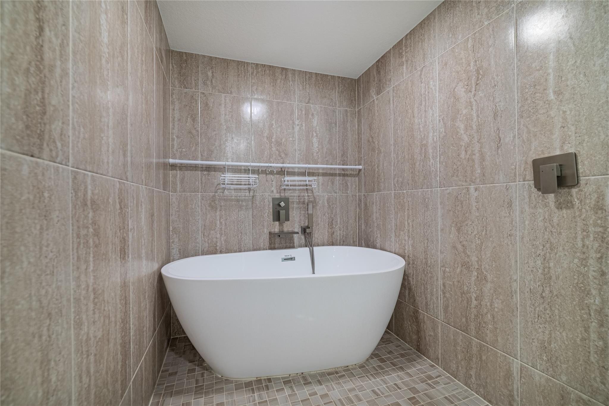 5555 N Ocean Boulevard 23, Lauderdale-By-The-Sea Unit: 23