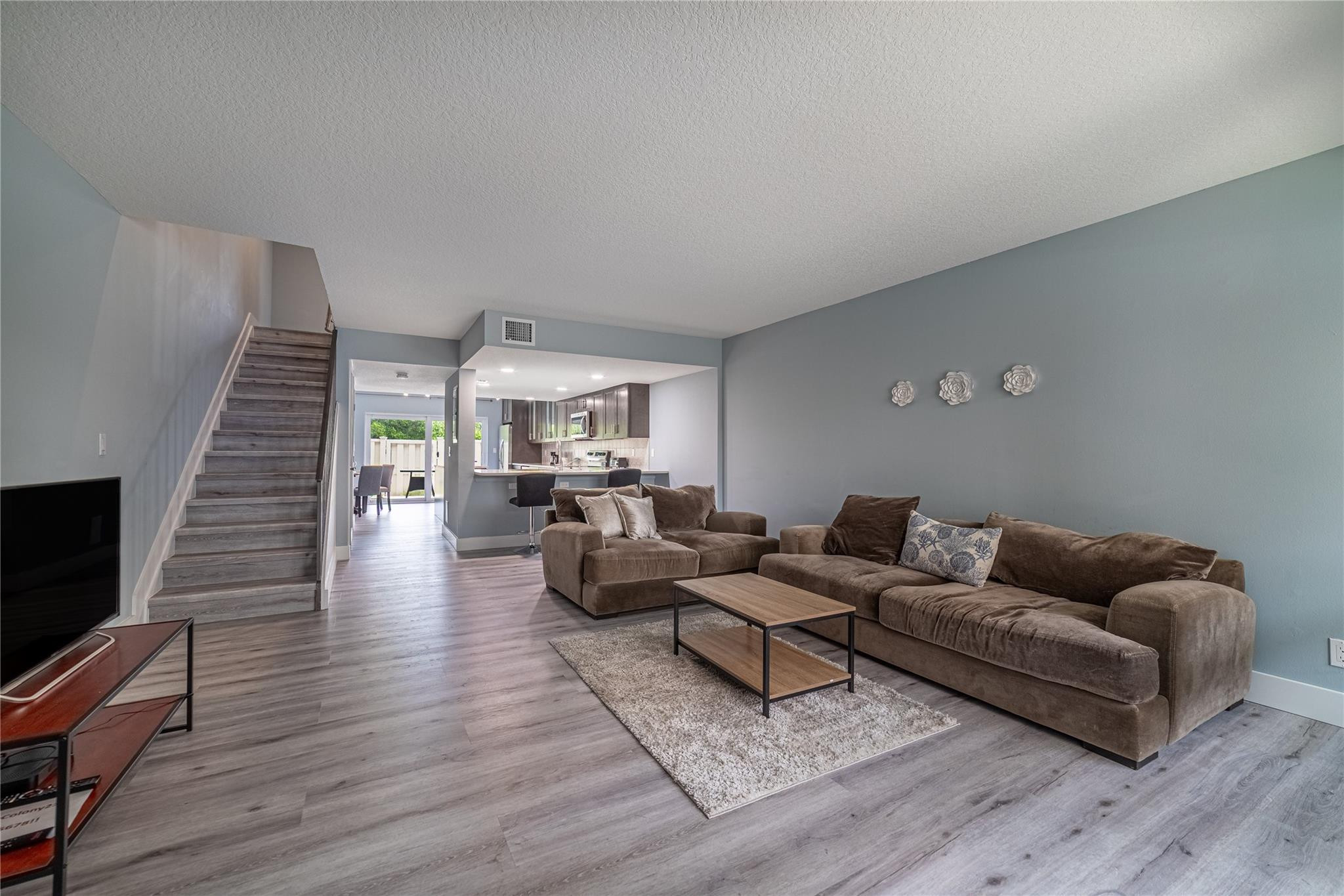 5555 N Ocean Boulevard 23, Lauderdale-By-The-Sea Unit: 23