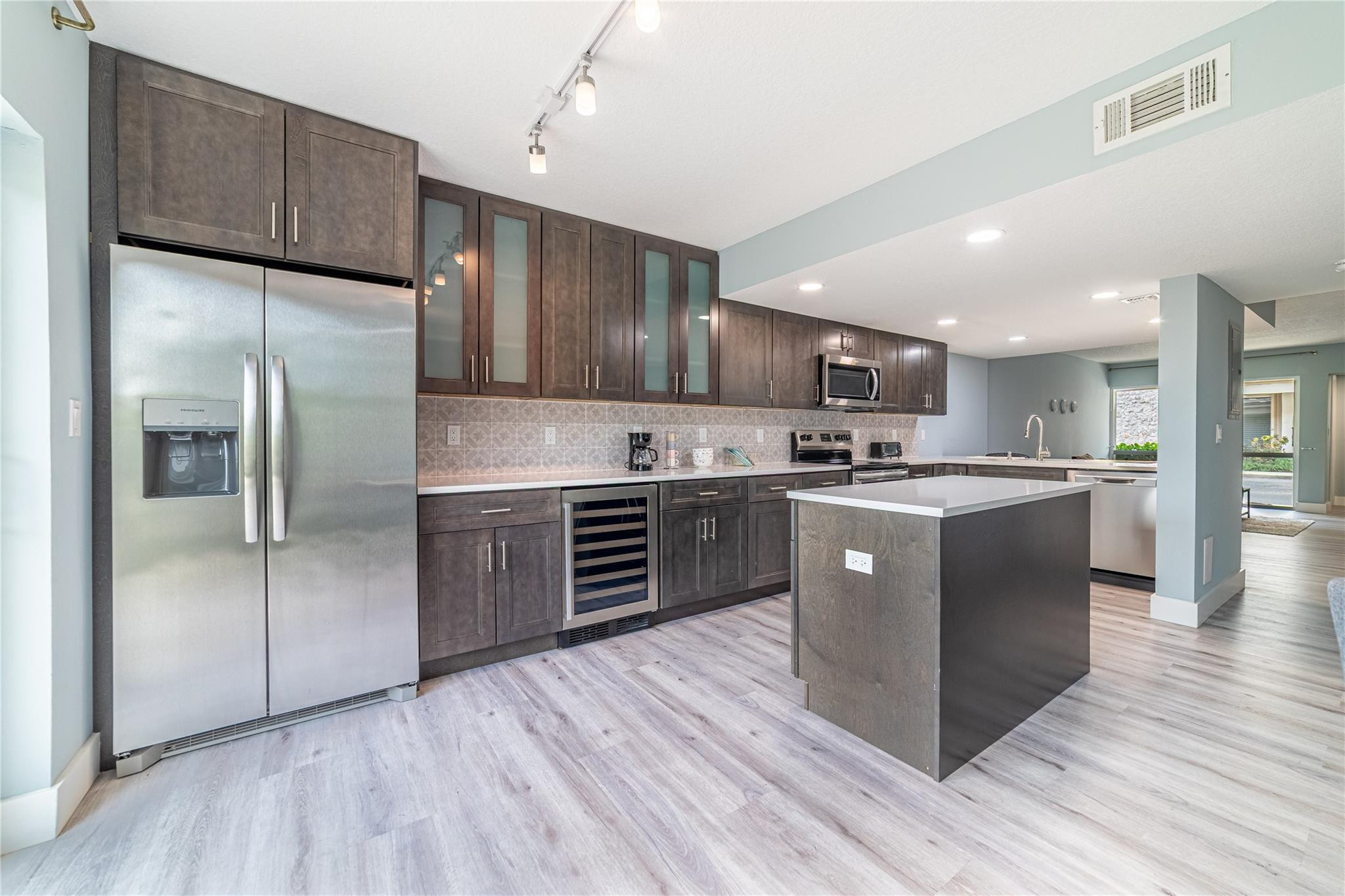 5555 N Ocean Boulevard 23, Lauderdale-By-The-Sea Unit: 23