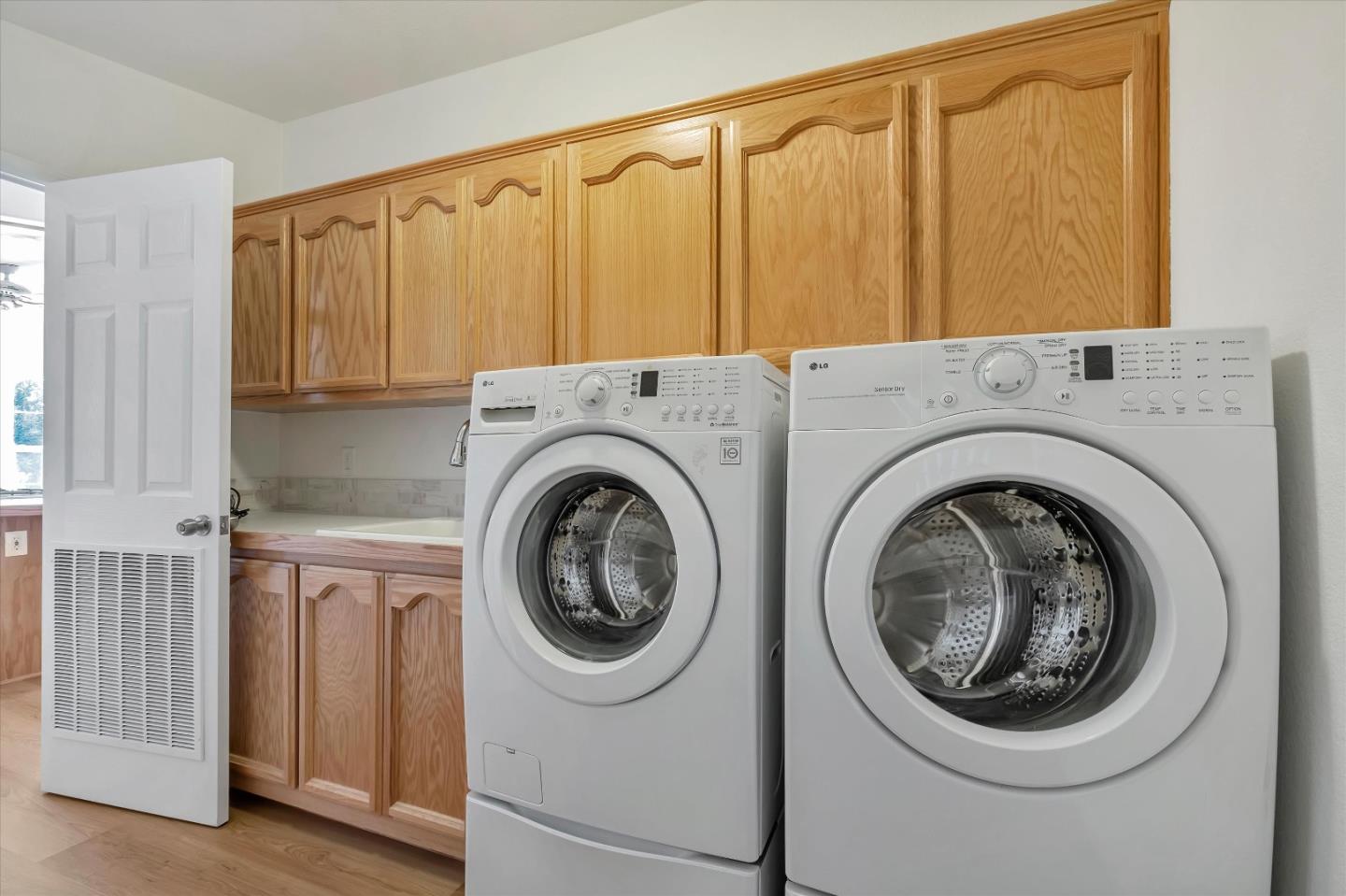 300 Plum Street Unit: 96