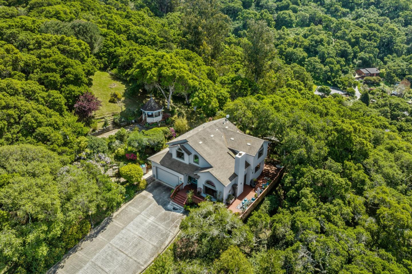 1910 Jacklyn Court