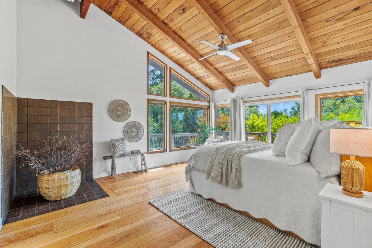 800 Ranchitos Del Sol