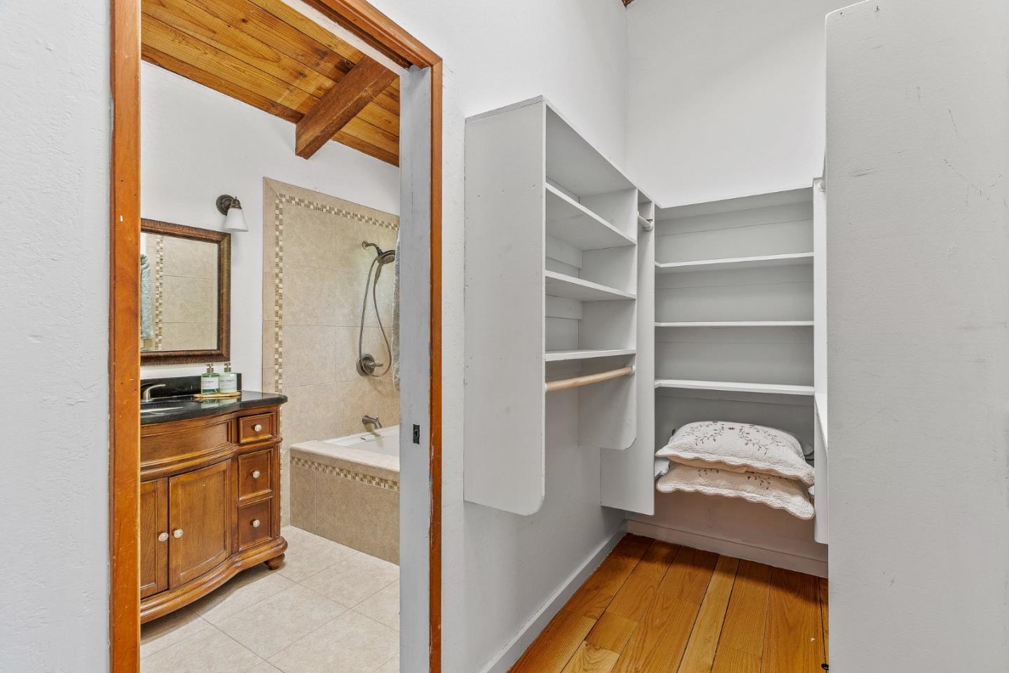 800 Ranchitos Del Sol