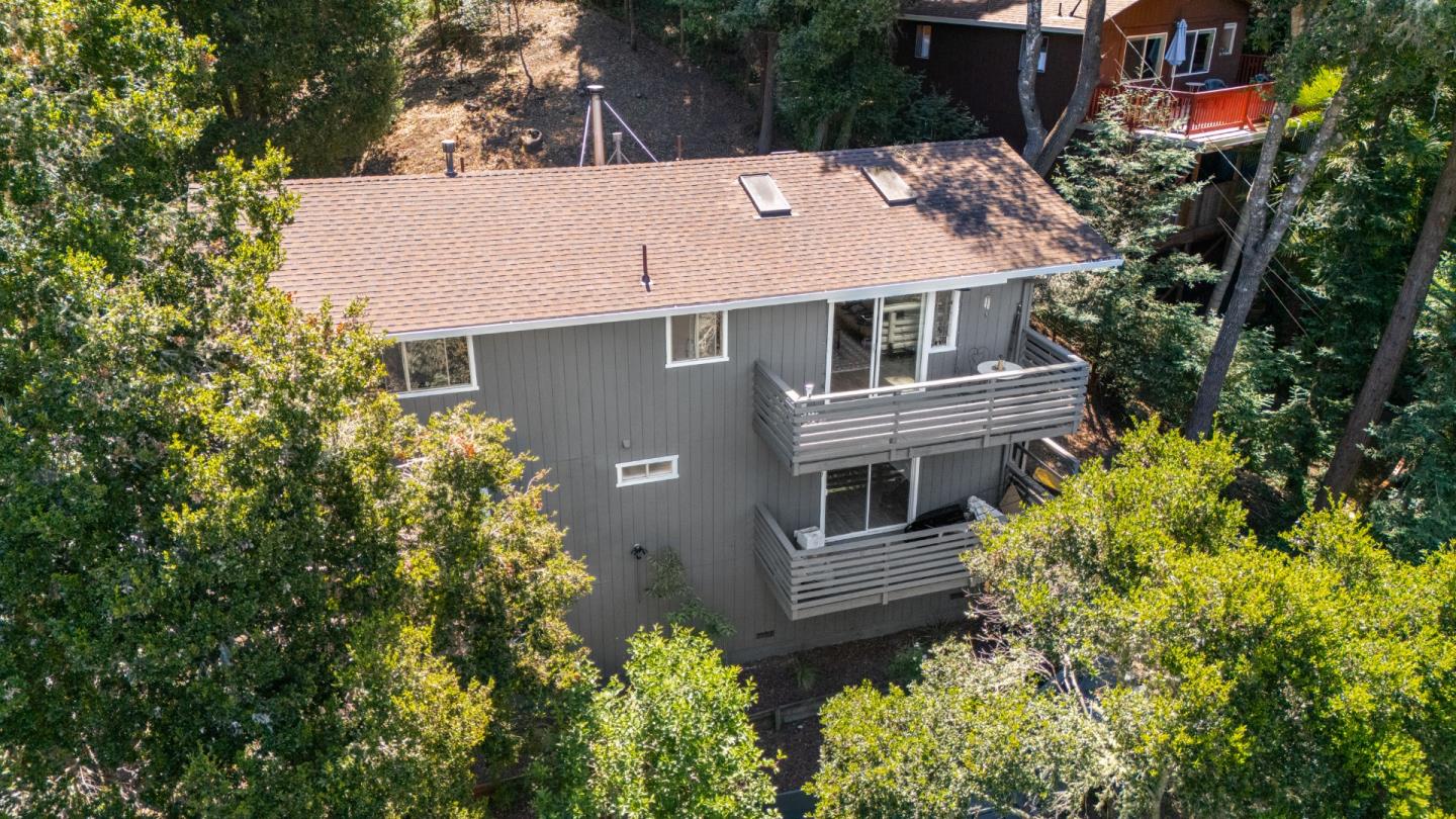 2480 Redwood Drive