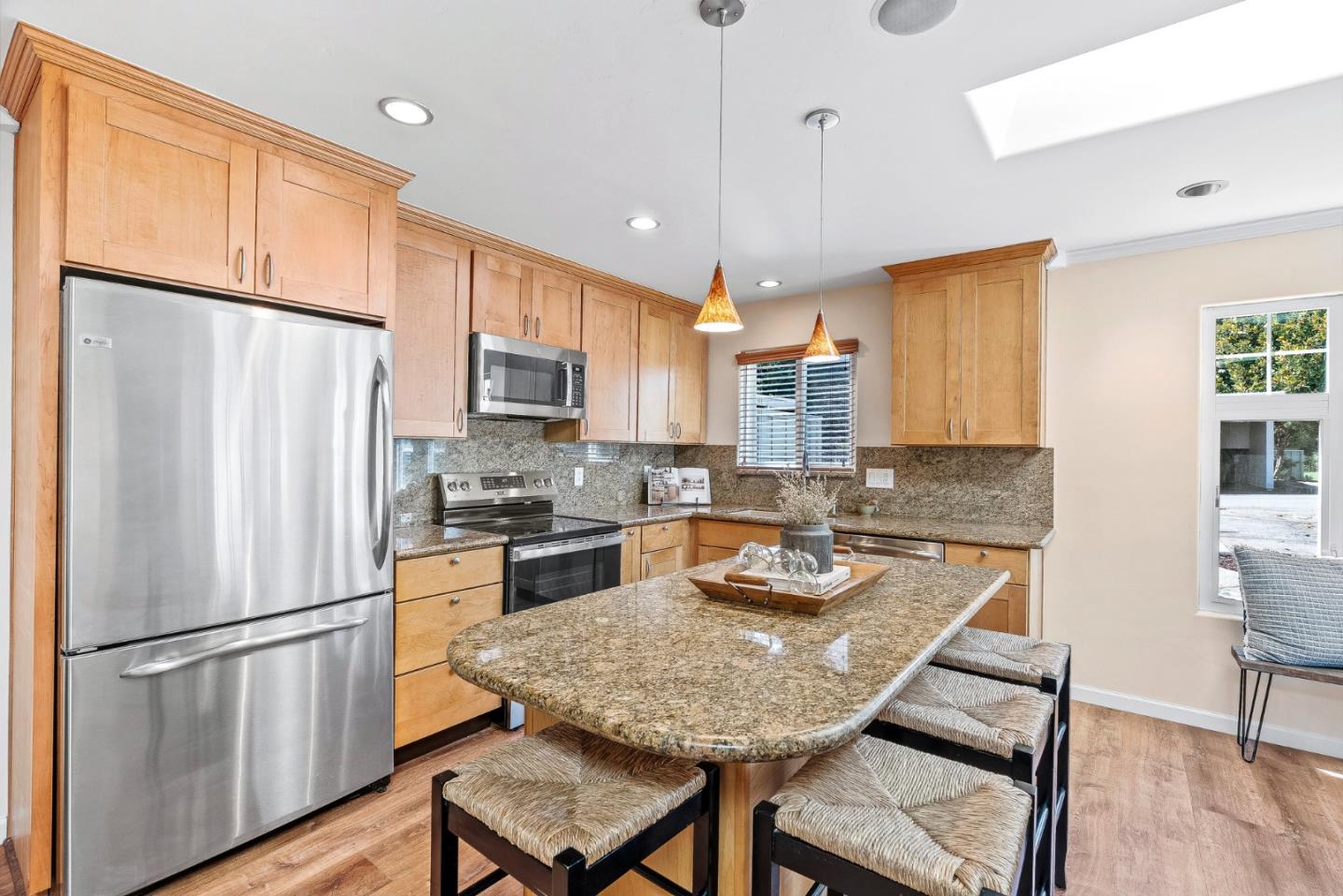 1412 Dolphin Drive
