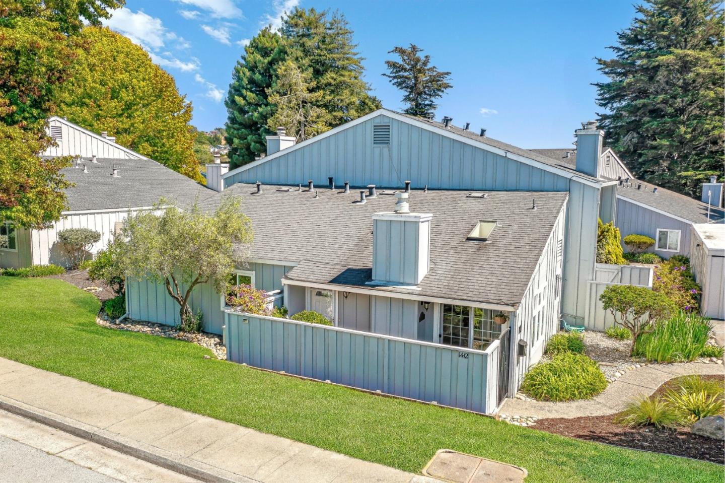 1412 Dolphin Drive