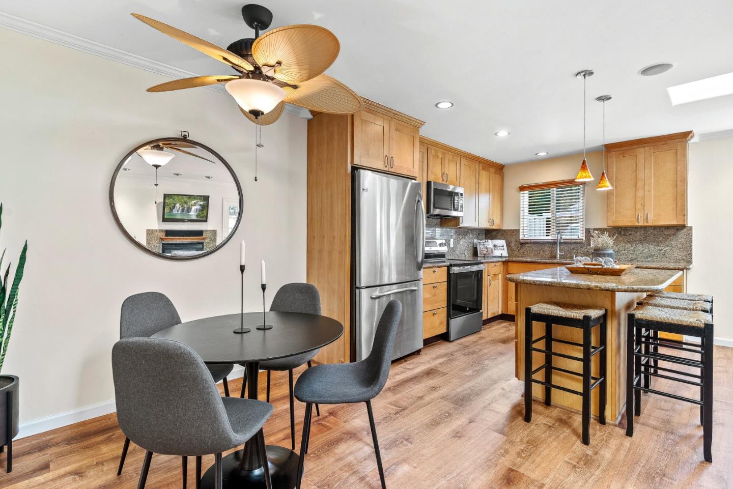 1412 Dolphin Drive