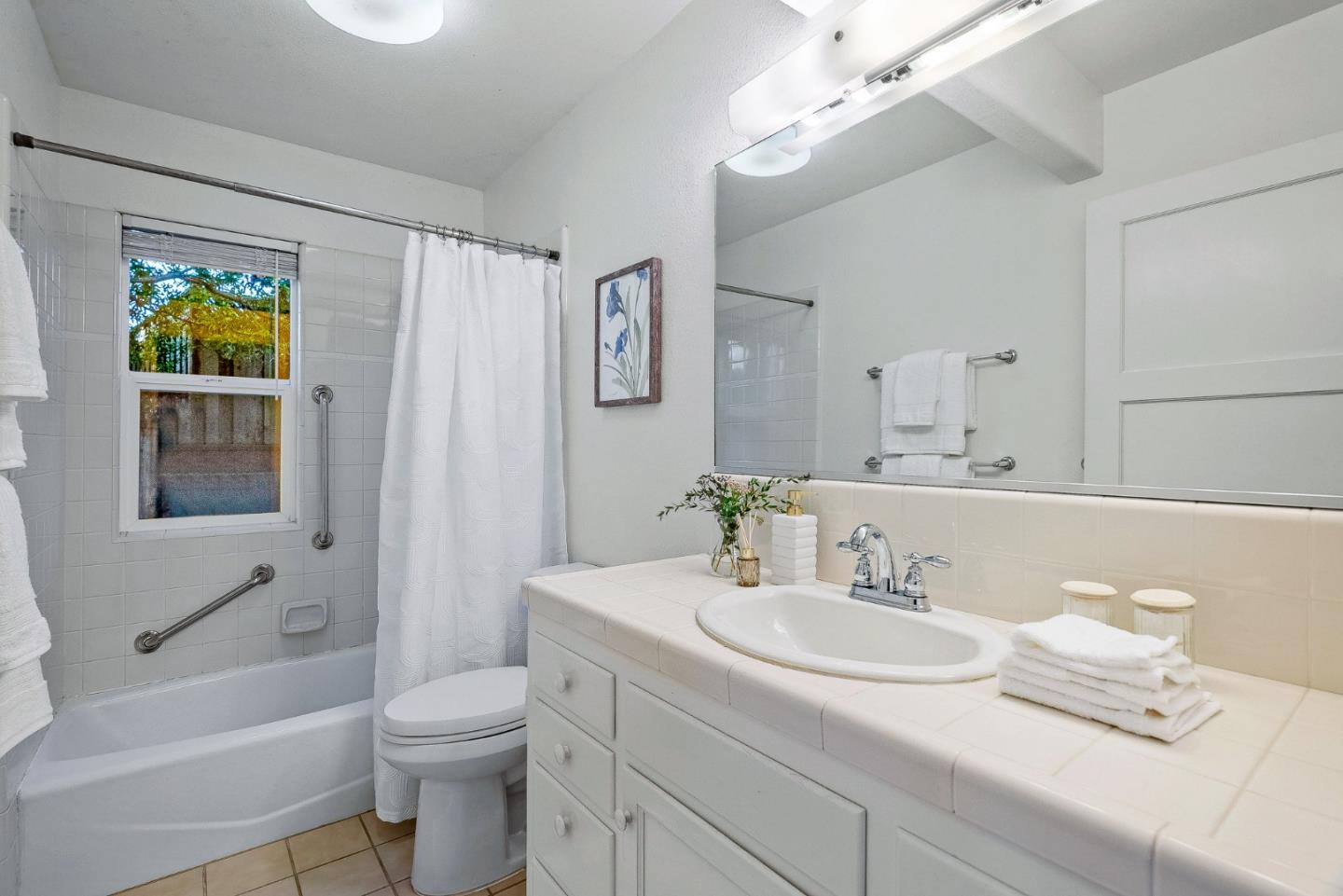 246 Meadow Road