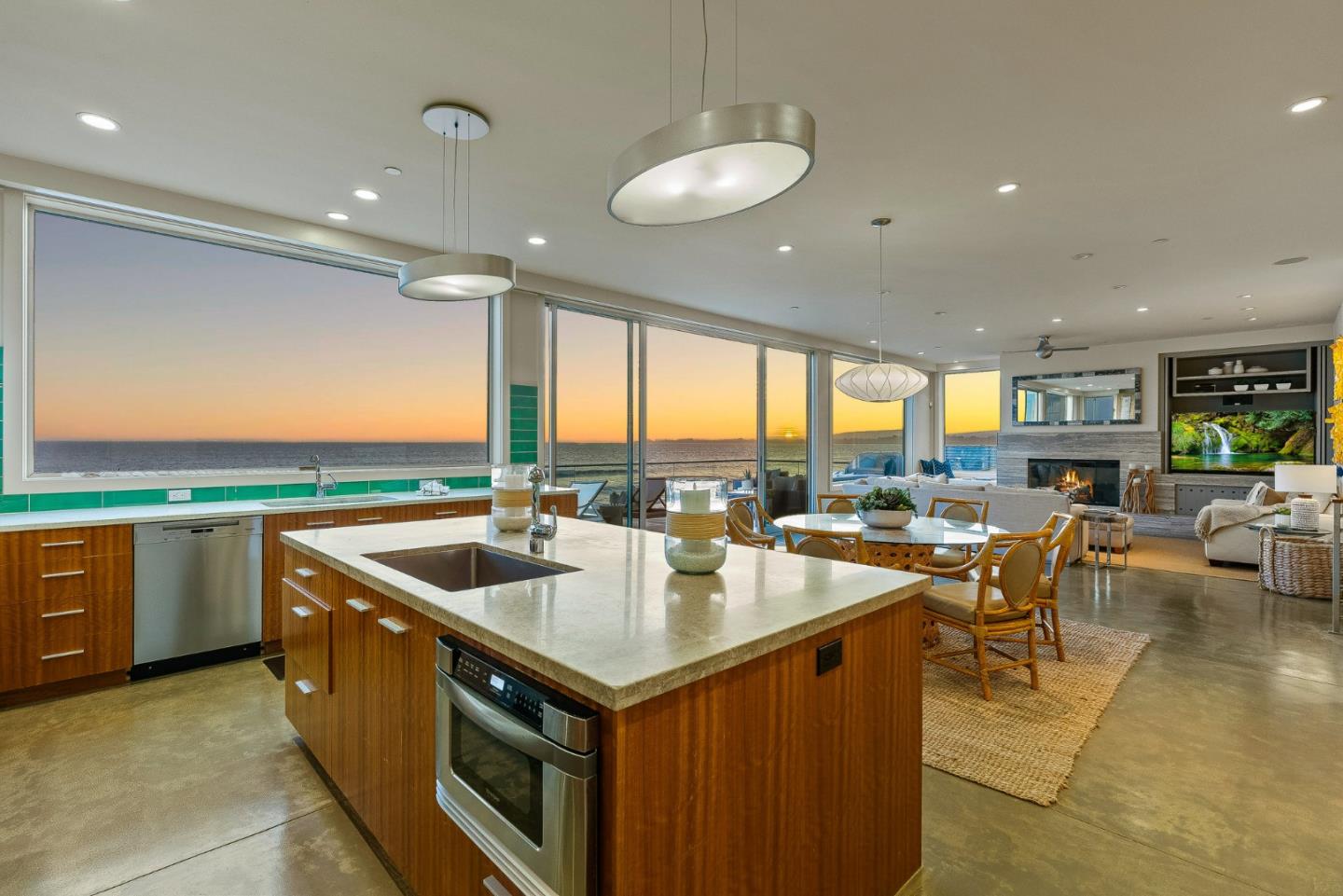 618 Beach Drive