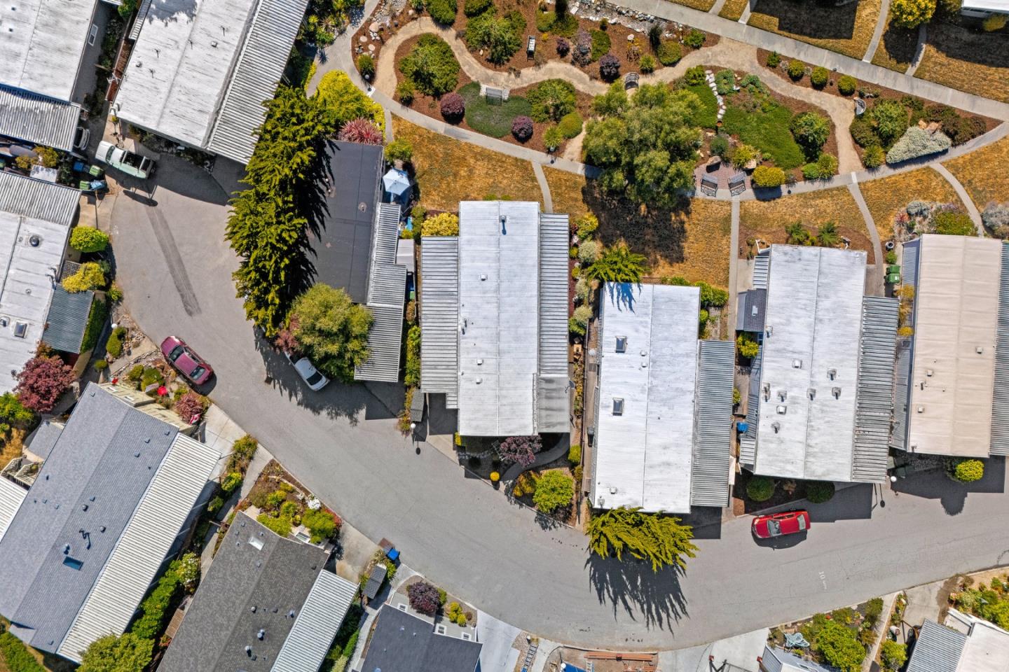 15 Oak Shadows Lane Unit: 15