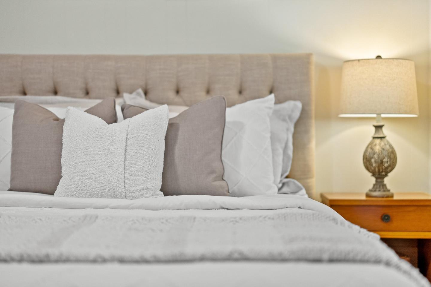 15 Oak Shadows Lane Unit: 15