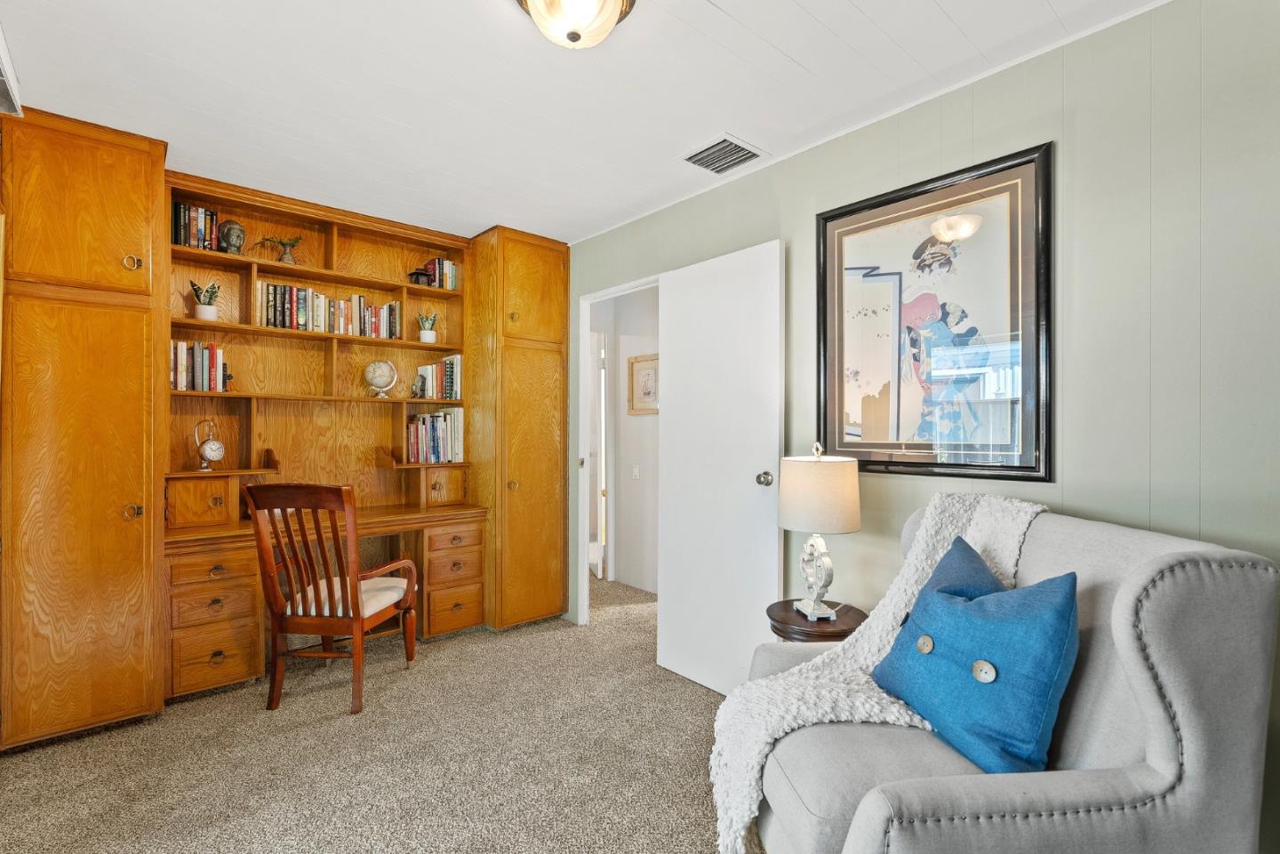 15 Oak Shadows Lane Unit: 15