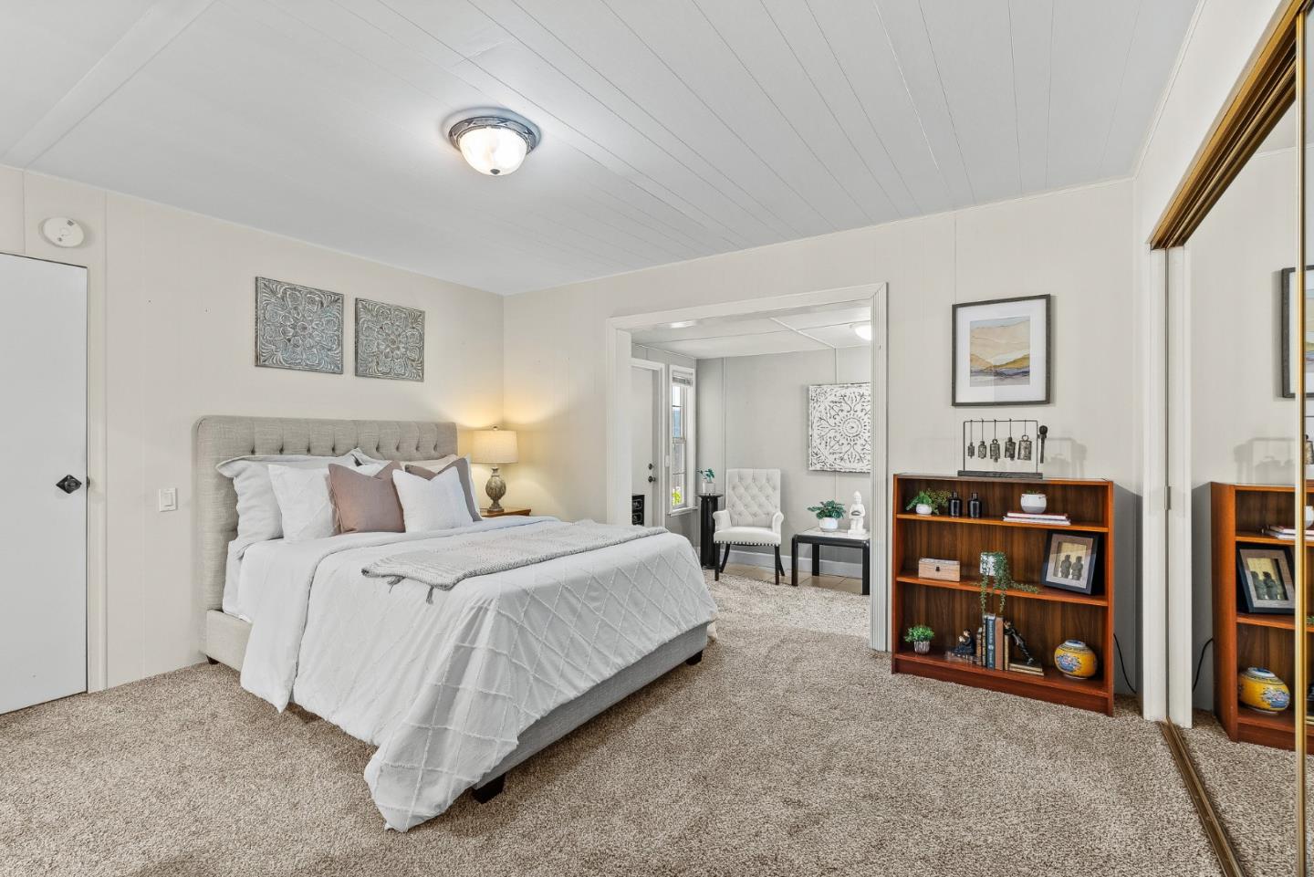 15 Oak Shadows Lane Unit: 15