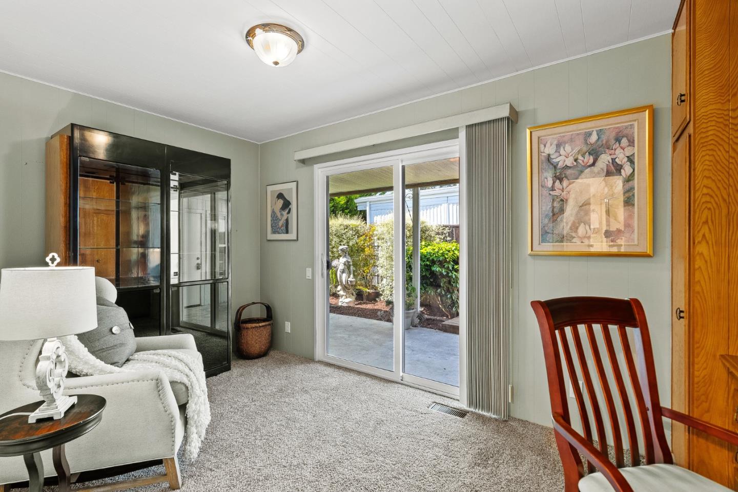 15 Oak Shadows Lane Unit: 15