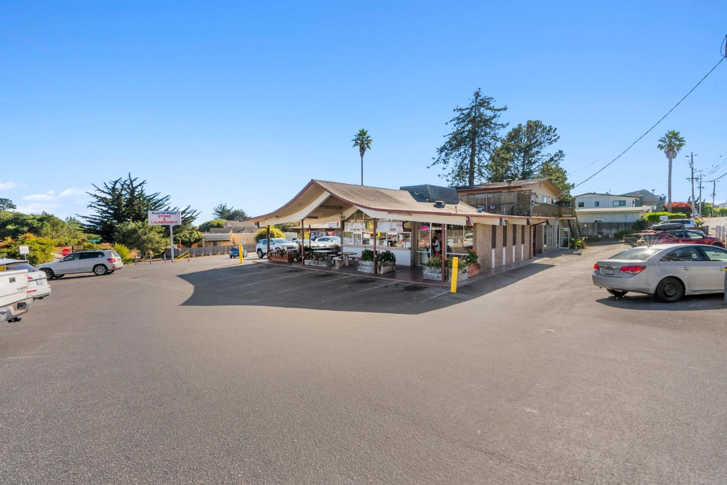 220 Mar Vista Drive Unit: 11