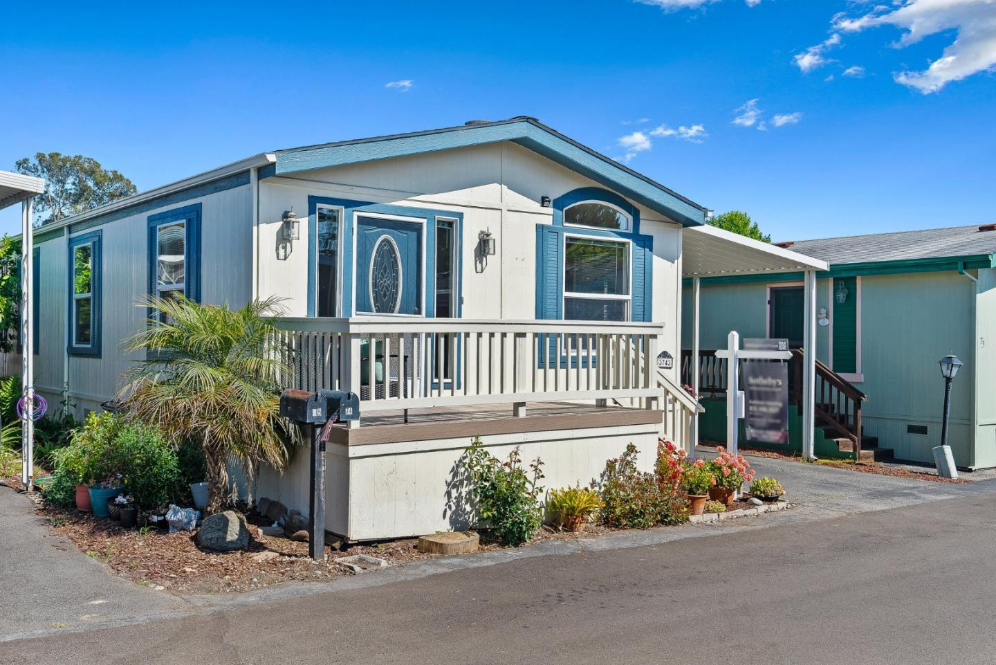 100 North Rodeo Gulch Road Unit: 74