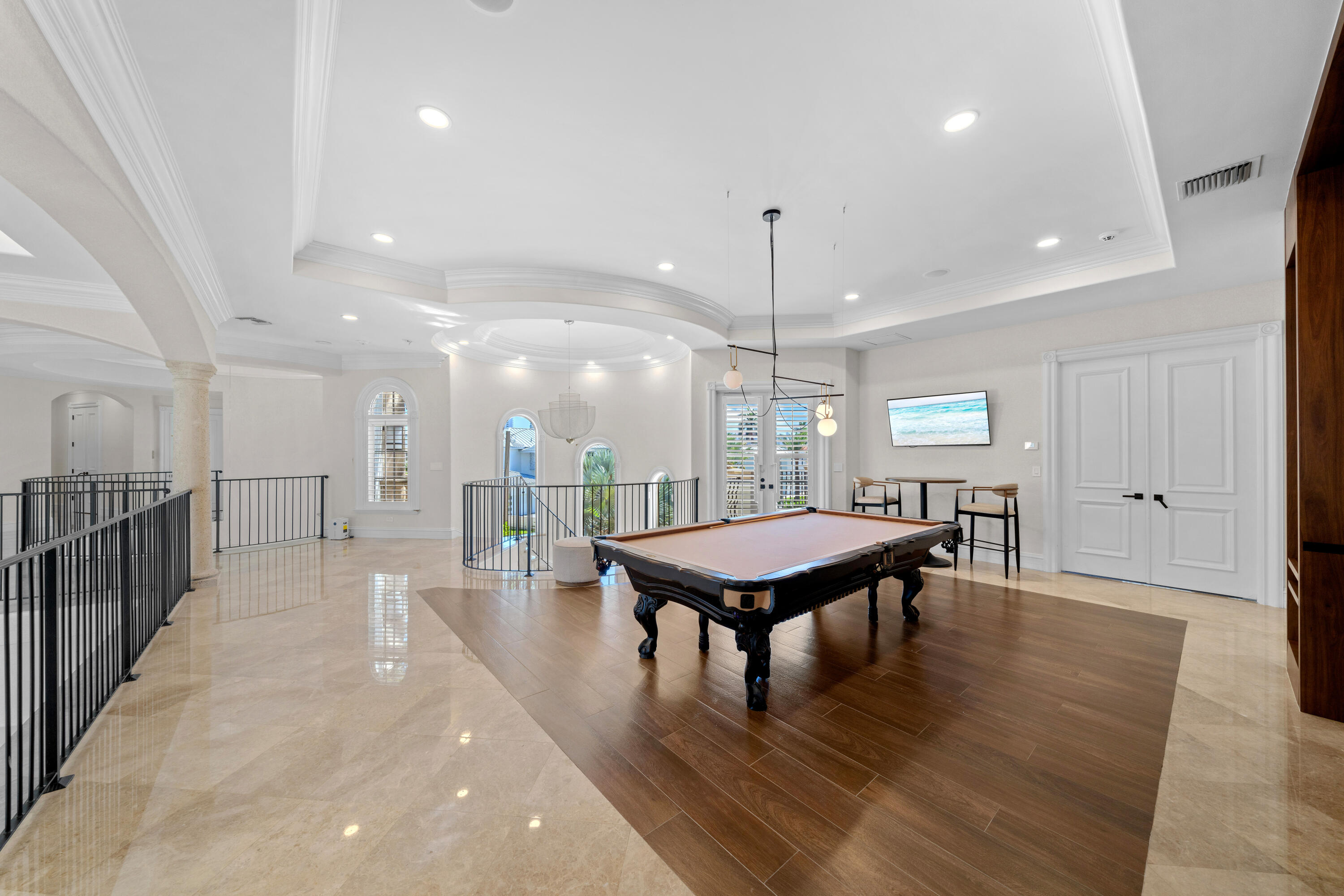 2593 SE 8th Street