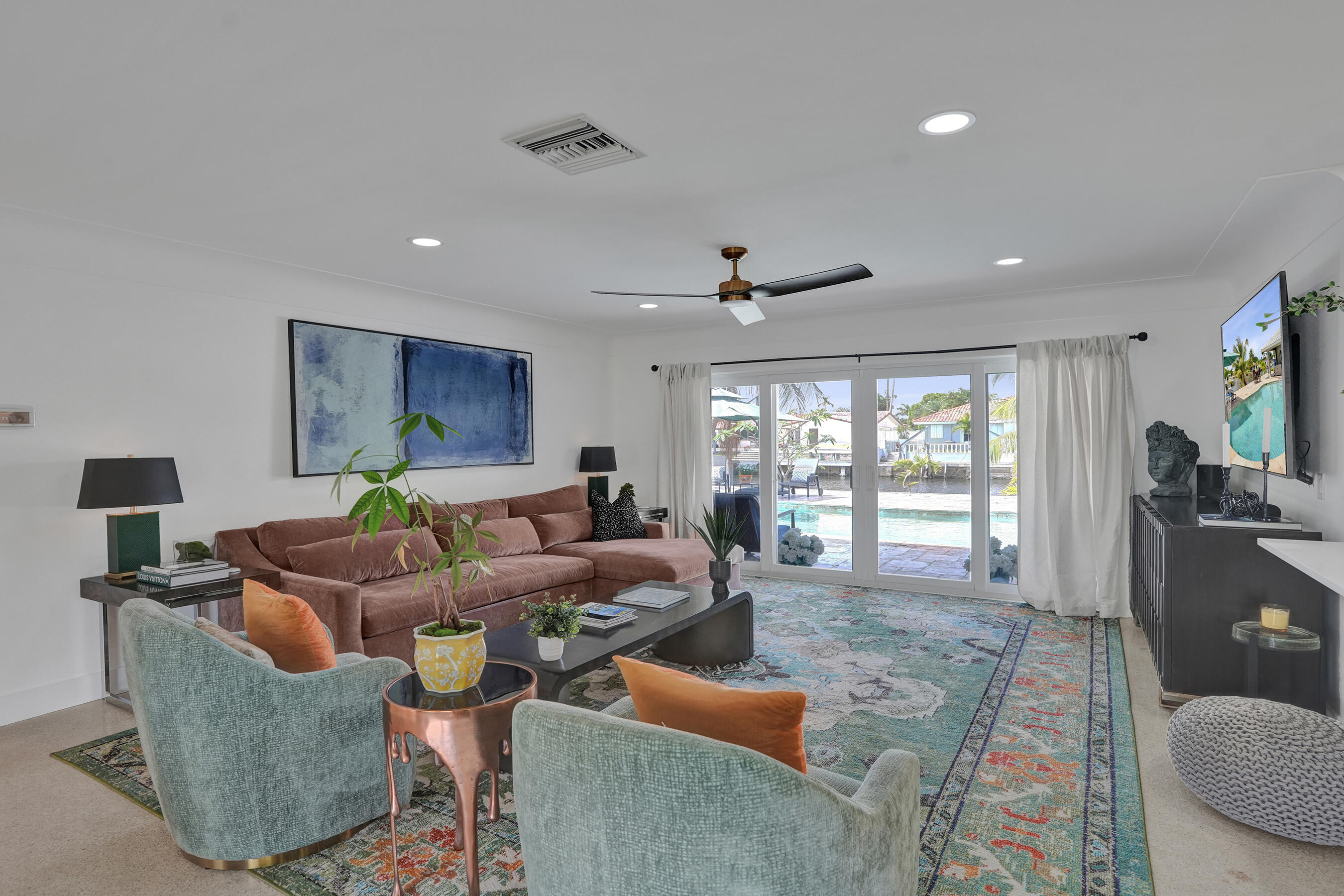 5711 Bayview Drive