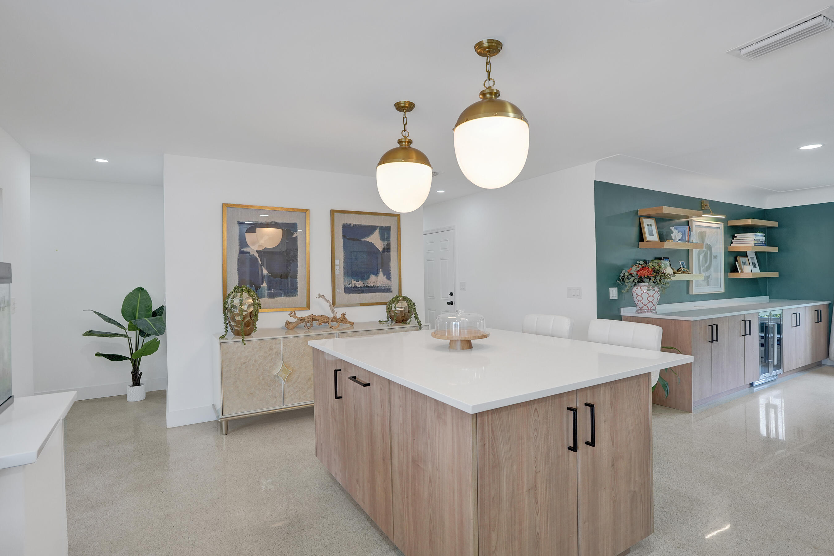 5711 Bayview Drive
