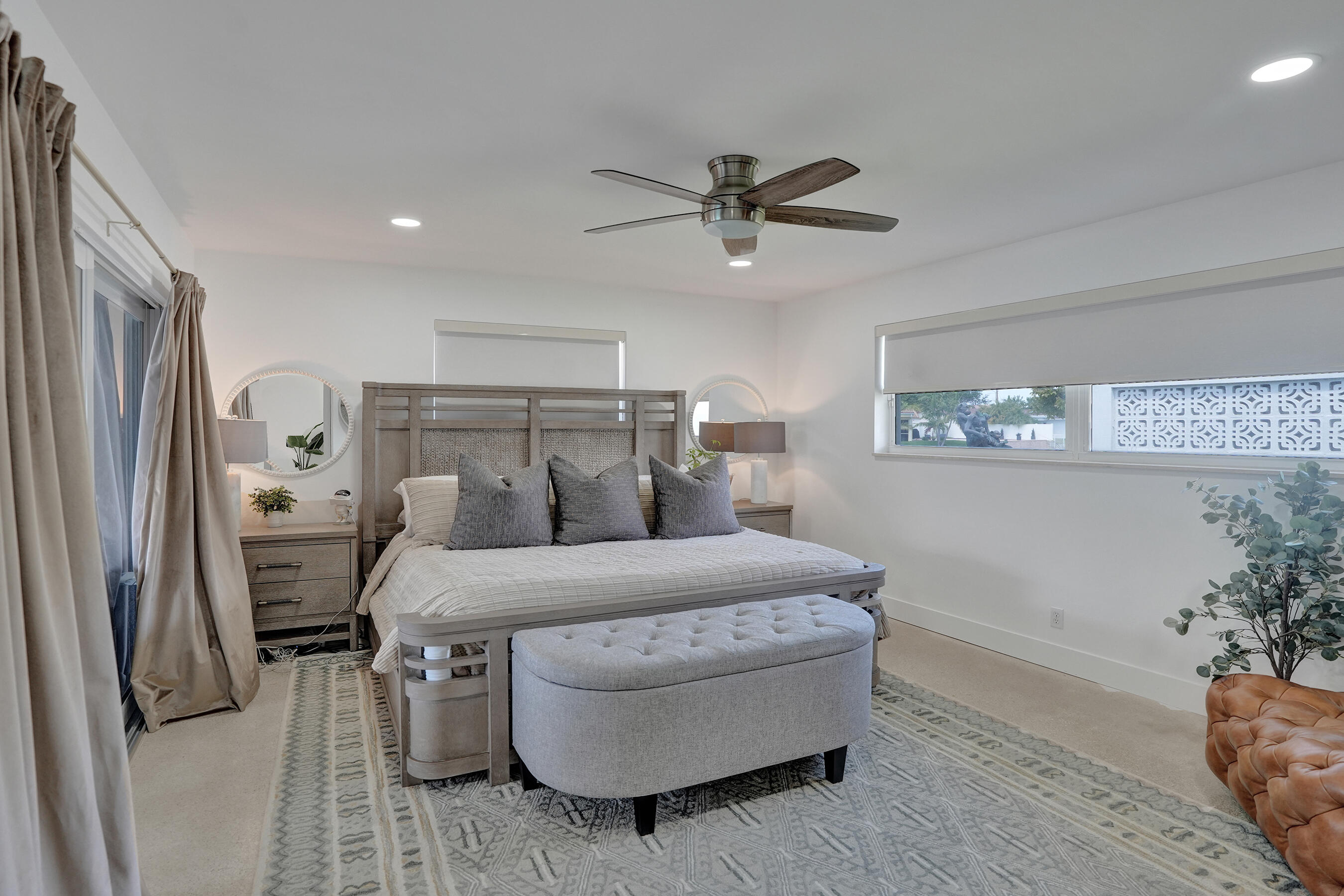 5711 Bayview Drive