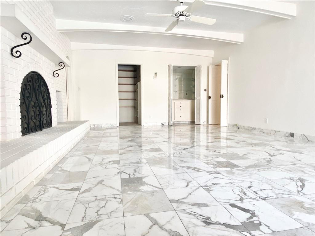 71 Bay Colony Drive