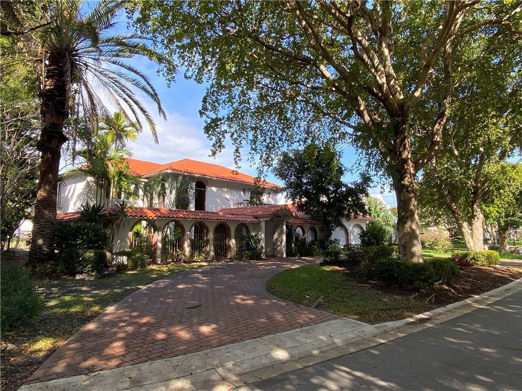 71 Bay Colony Drive