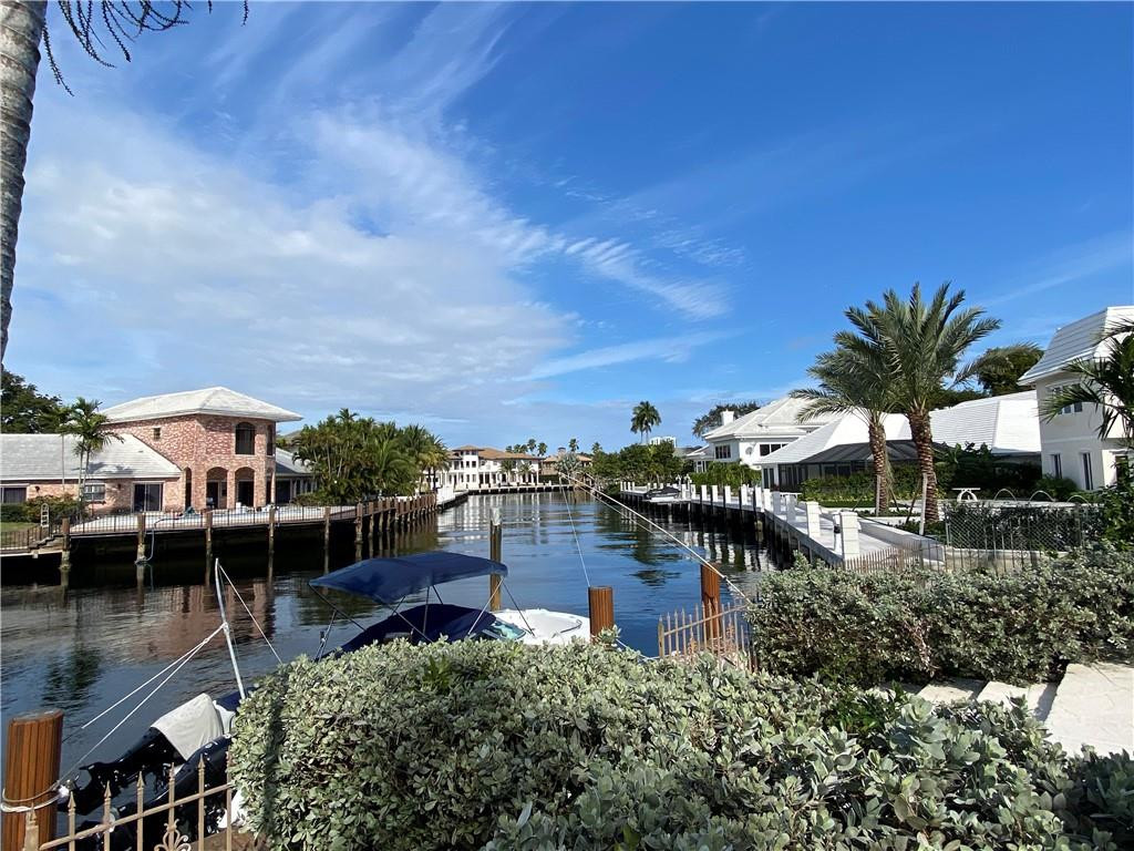 71 Bay Colony Drive