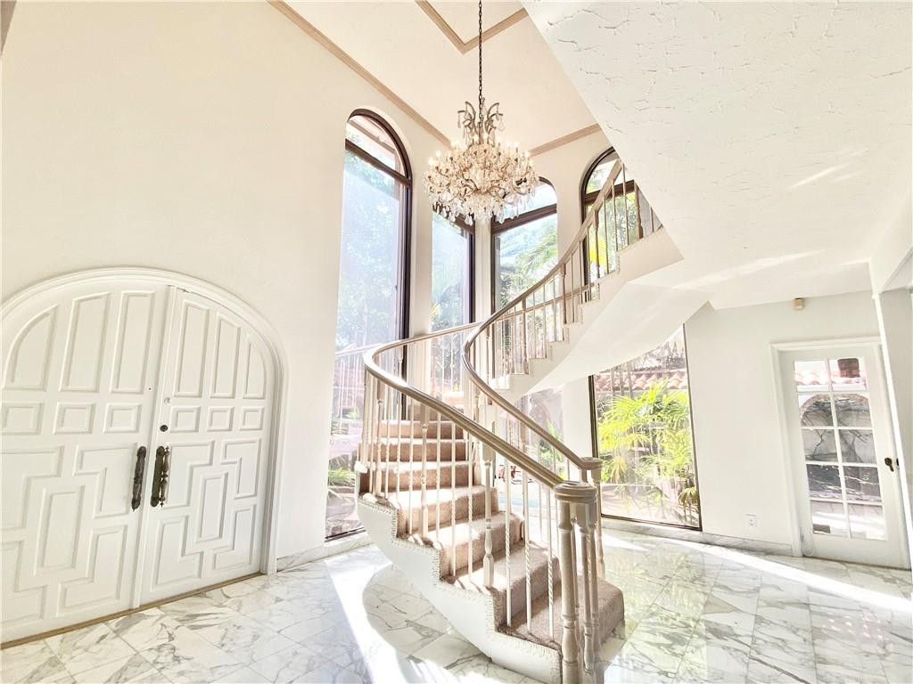 71 Bay Colony Drive