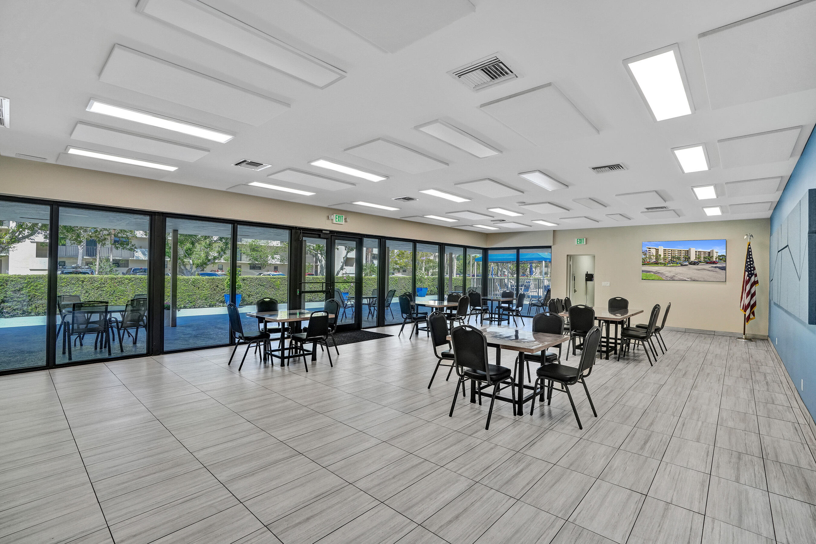 2400 Deer Creek Country Club Boulevard